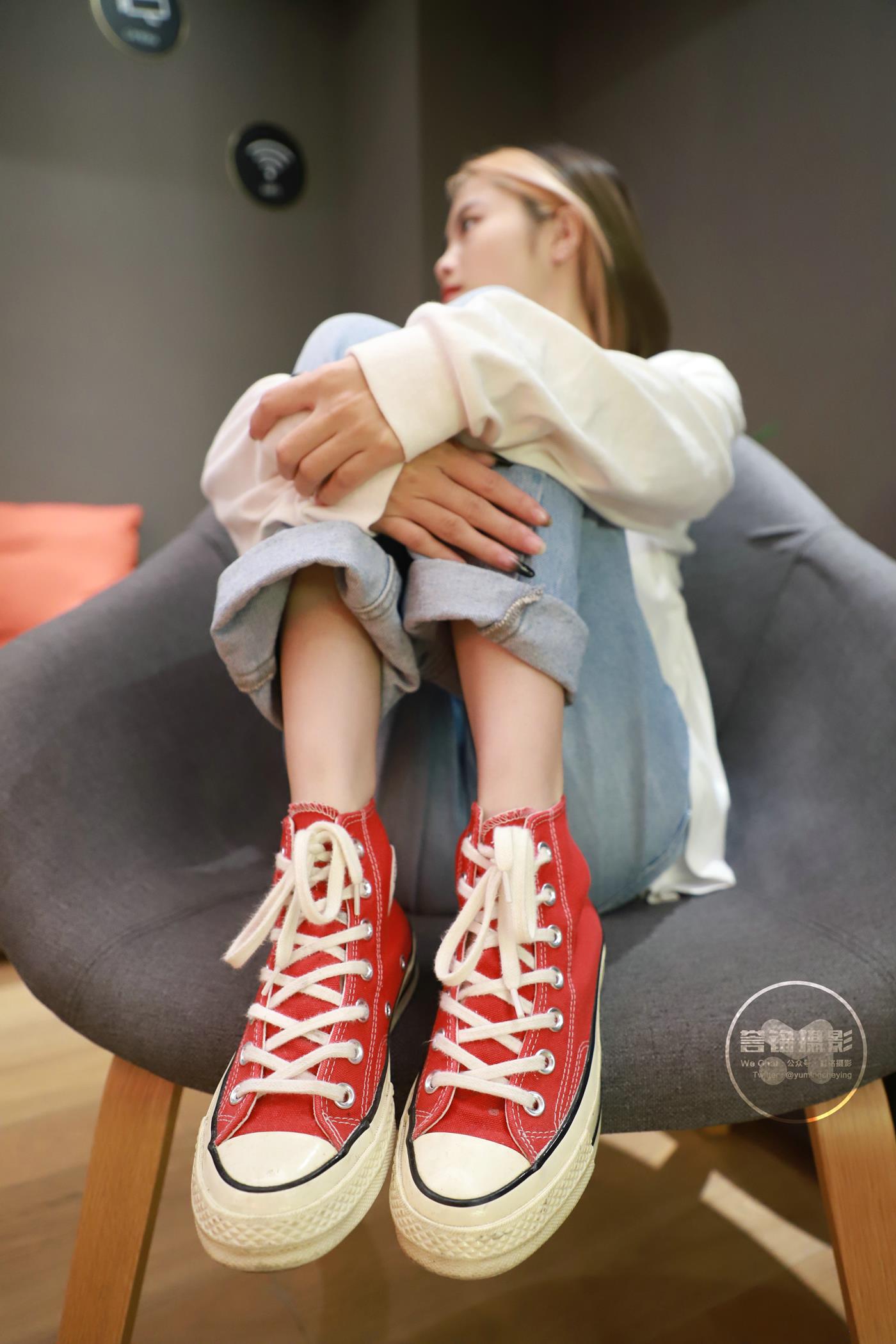 [誉铭传媒]袜足摄影 2022年 NO.003[105P/1V/1.21GB]插图3