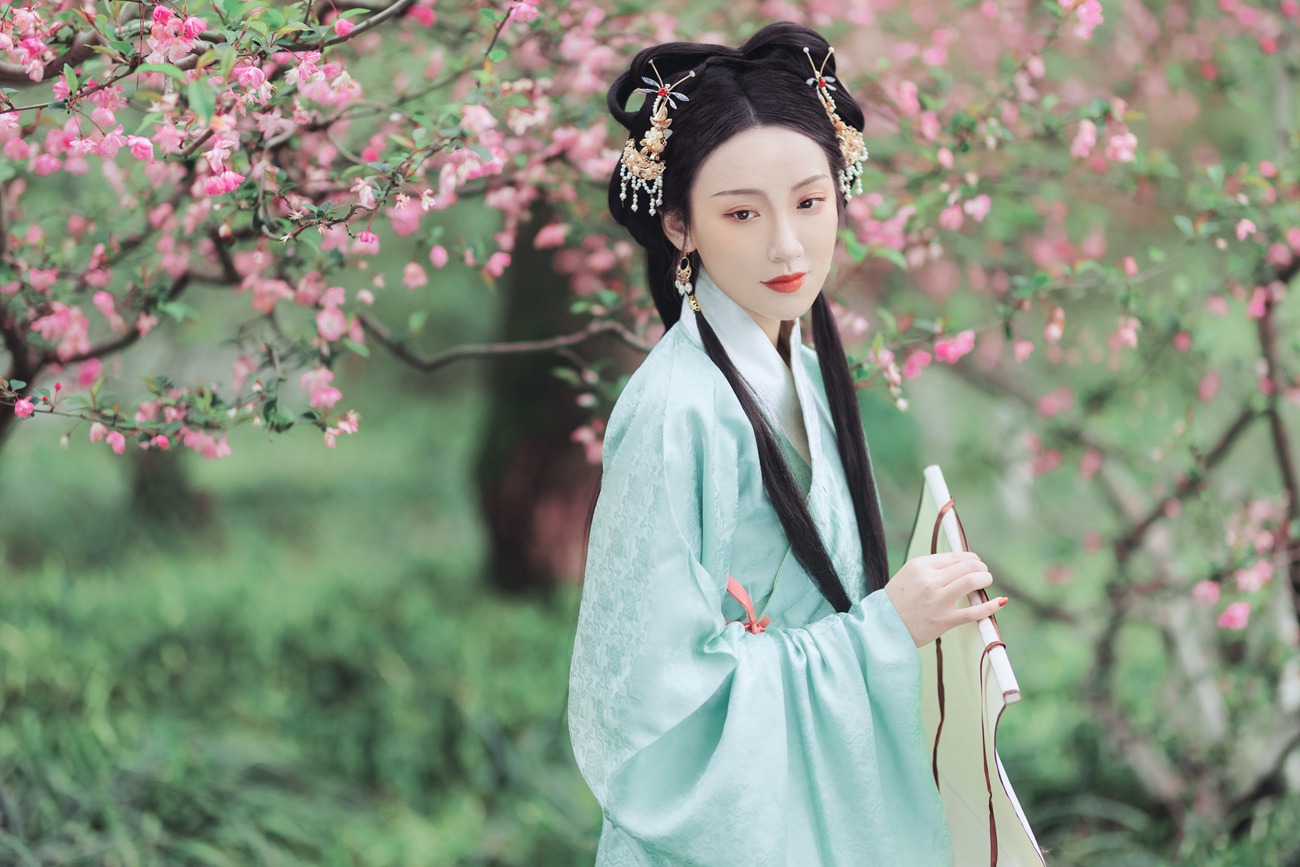 [YITUYU艺图语] 2022.01.12 海棠依旧 Joyceee [27P/256MB]插图1