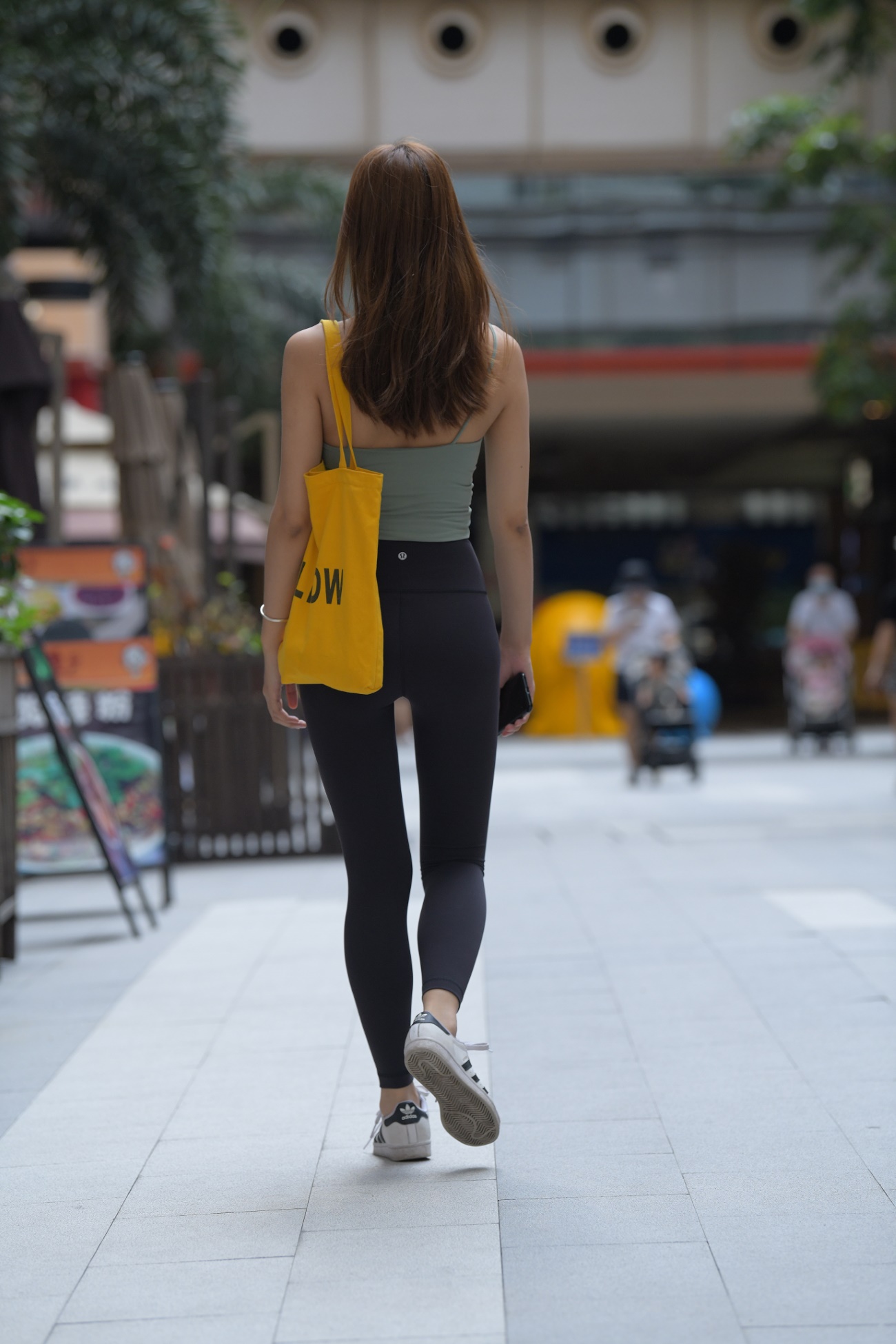 精选街拍作品 NO.1554 一始街拍作品 黑色瑜伽裤美女[827P/955MB]插图4