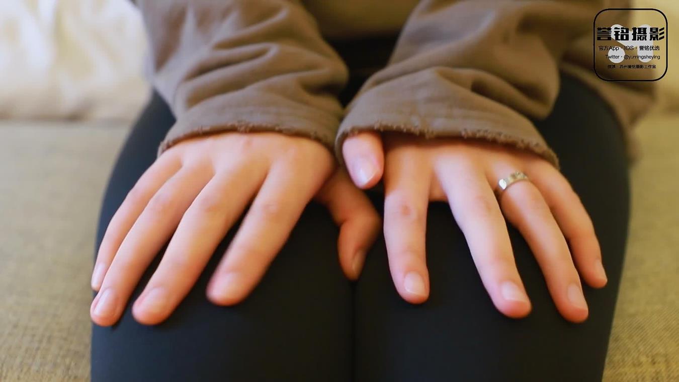 [誉铭传媒]袜足摄影 2022年《2022.12.01特约作品》[74P/1V/852MB]插图3