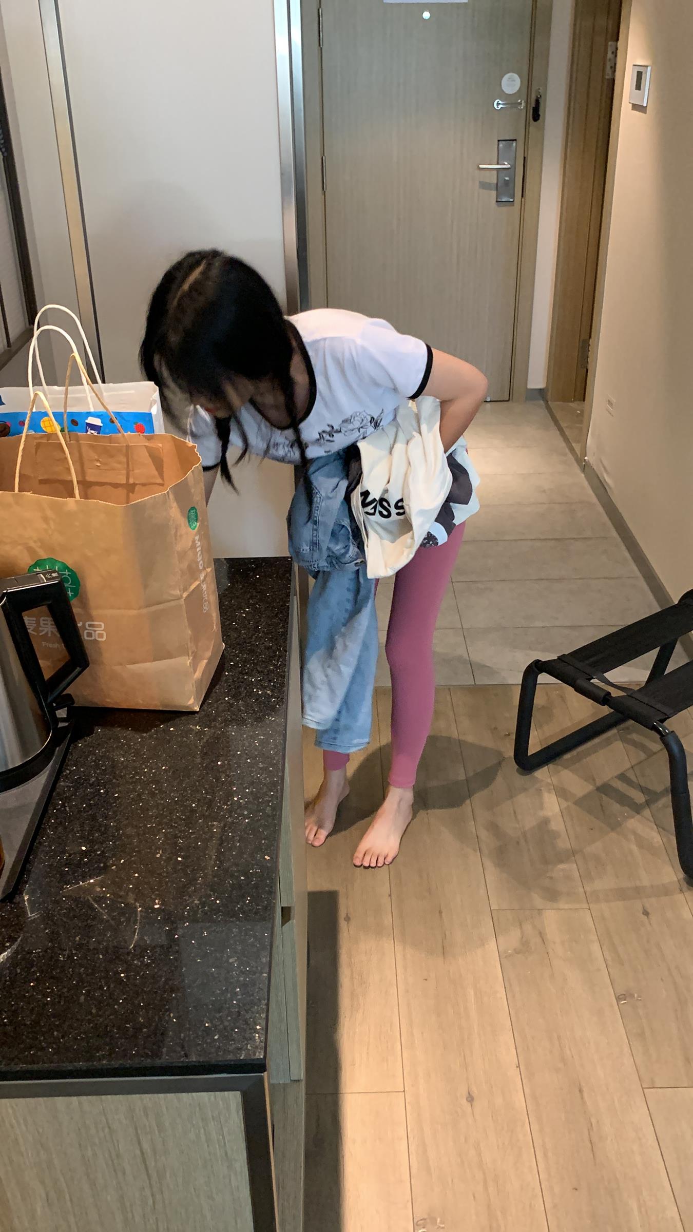 誉铭传媒袜足摄影 2022.10月份整合福利 [130P/6V/620MB]插图2