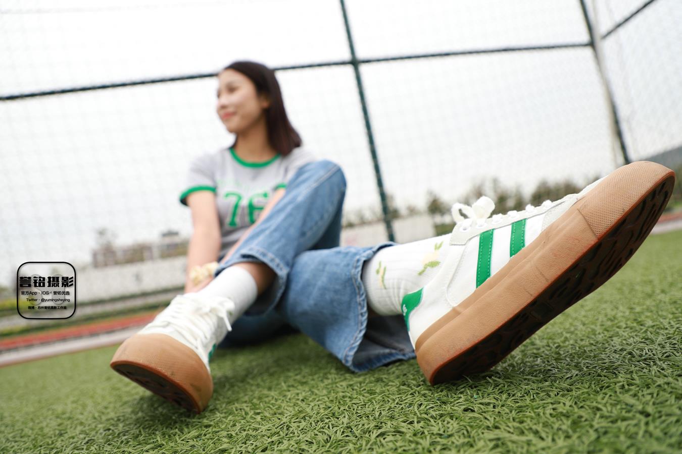 [誉铭传媒]袜足摄影 2022年《2022微信群第12套》[110P/1V/1.21GB]插图3