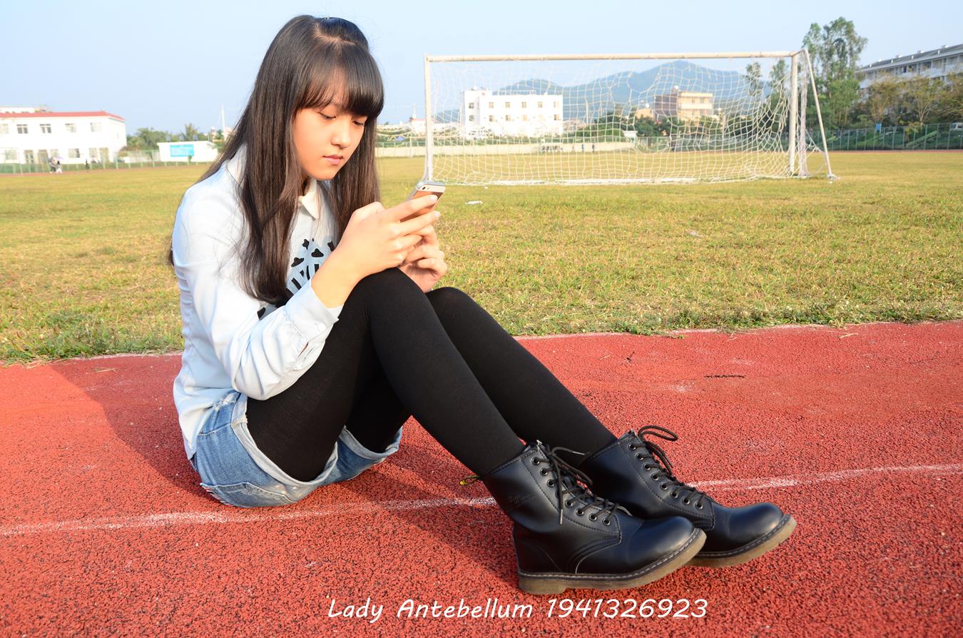 [战前女神] 美腿美足精品摄影套图 015 [131P/265MB]插图3