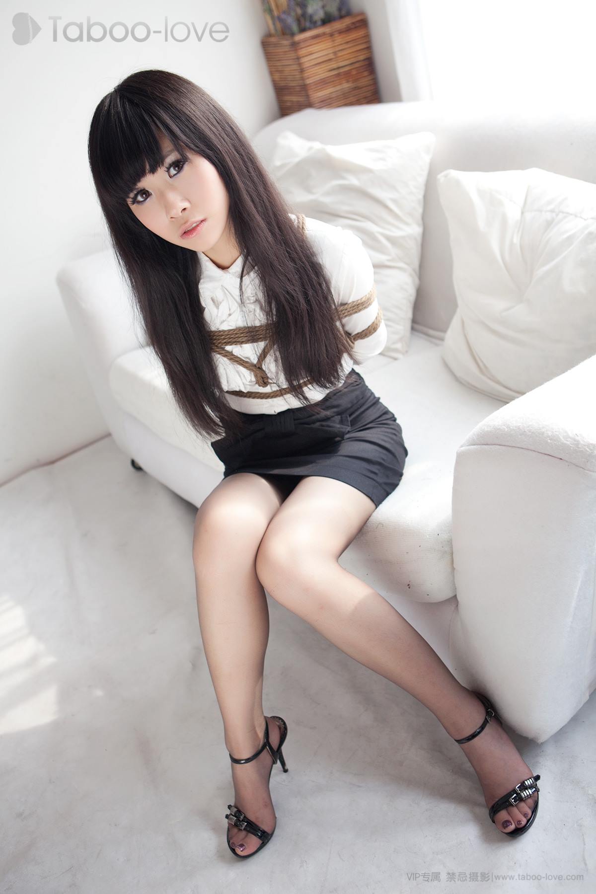 [禁忌摄影]Taboo-love NO.083 职业女性之气质束缚[VIP专属][34P/13.3MB]插图3