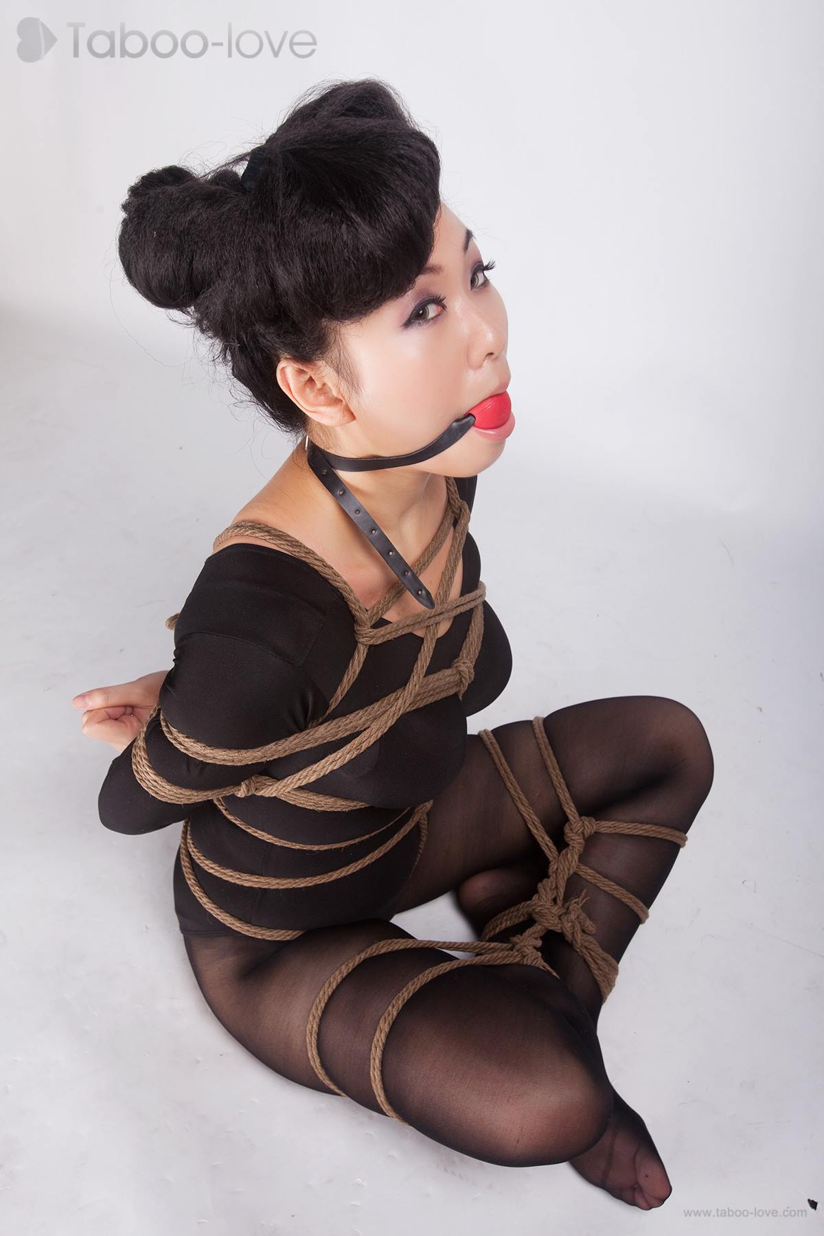 [禁忌摄影]Taboo-love NO.086 [VIP专属][32P/10.6MB]插图1