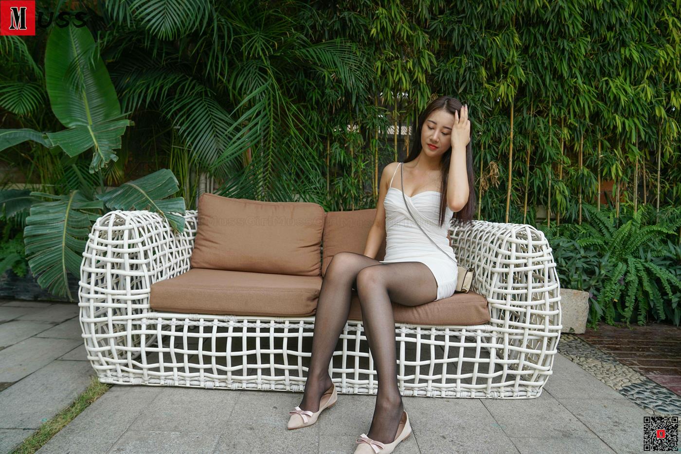 [MussGirl慕丝女郎]NO.404 牛仔服与长椅B[55P/104MB]插图3