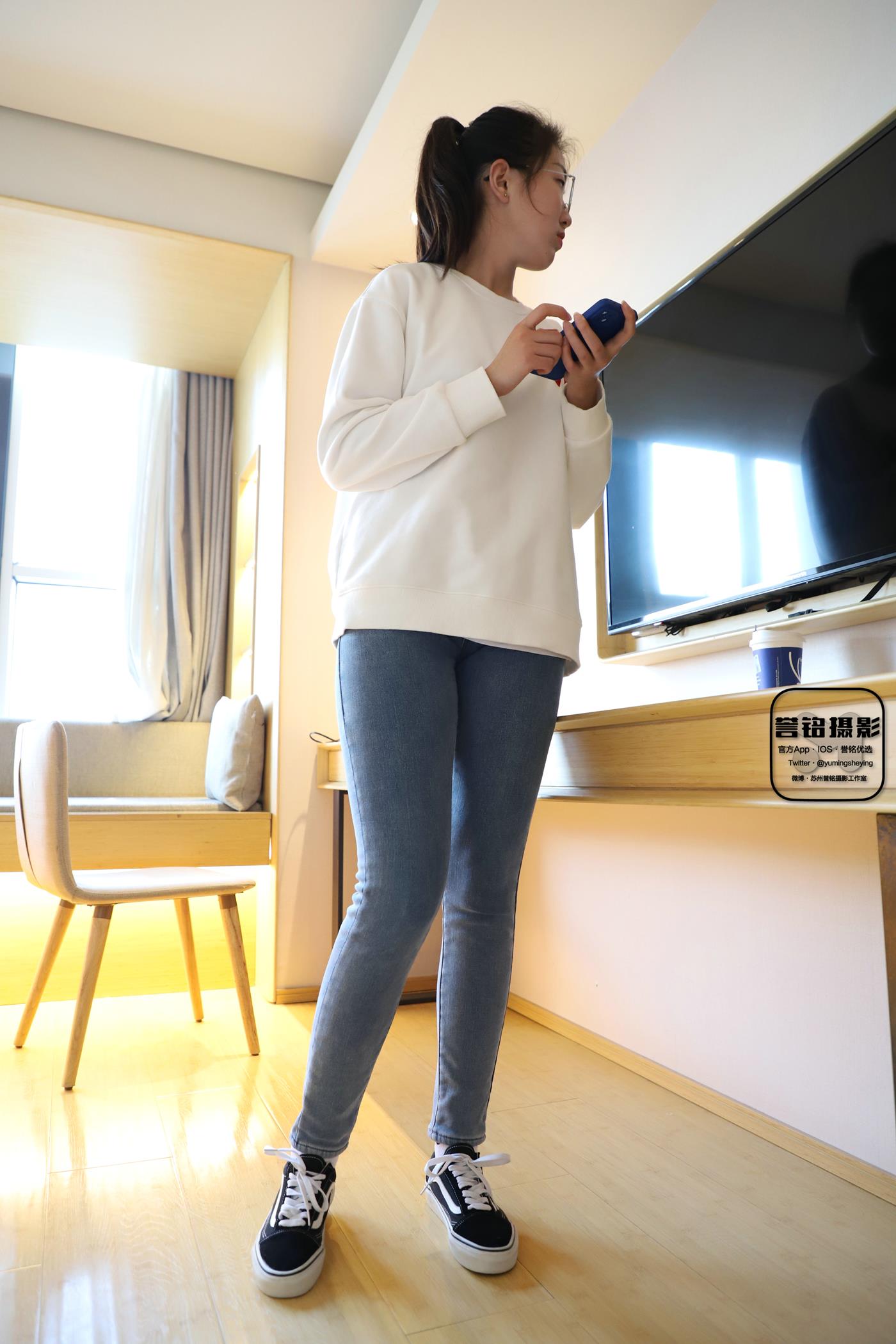 [誉铭传媒]袜足摄影 2023年《新年作品一》[90P/1V/1.09GB]插图4