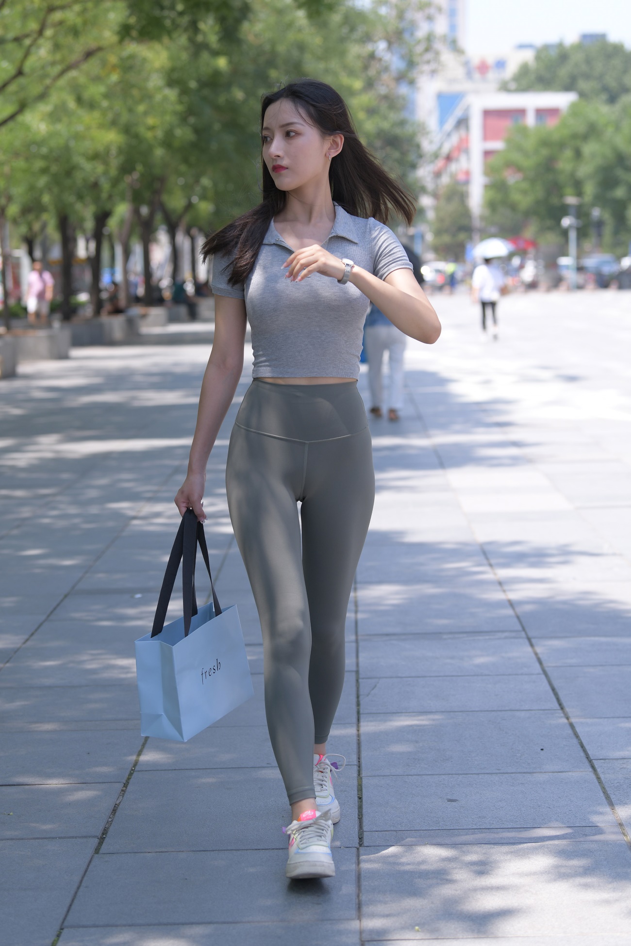 精选街拍作品 NO.2011 一只麋鹿摄影作品 – 初霁[501P/474MB]插图2