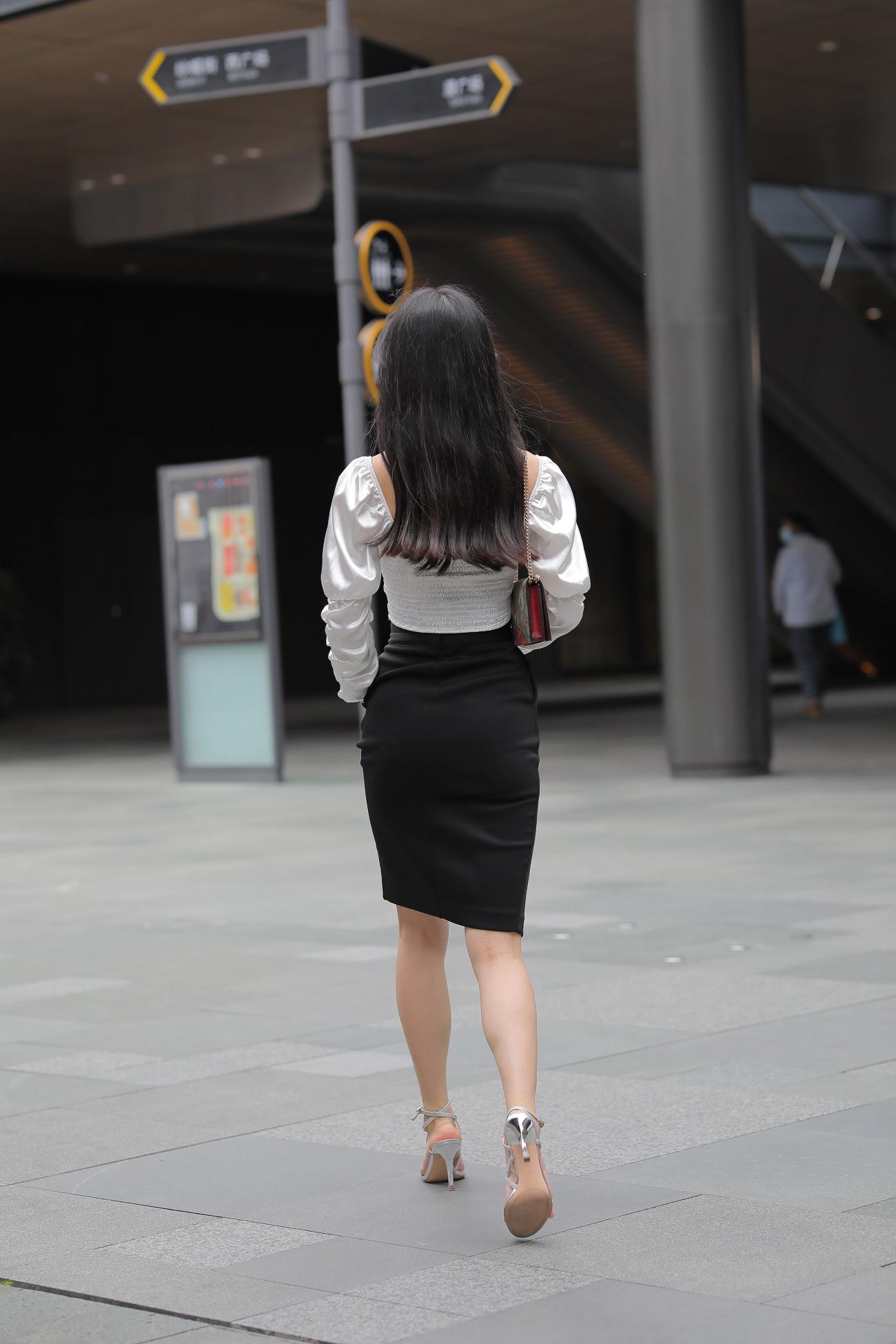 精选街拍作品 NO.2036 凯恩街拍作品 – 气质绝佳的小姐姐[49P/34MB]插图1