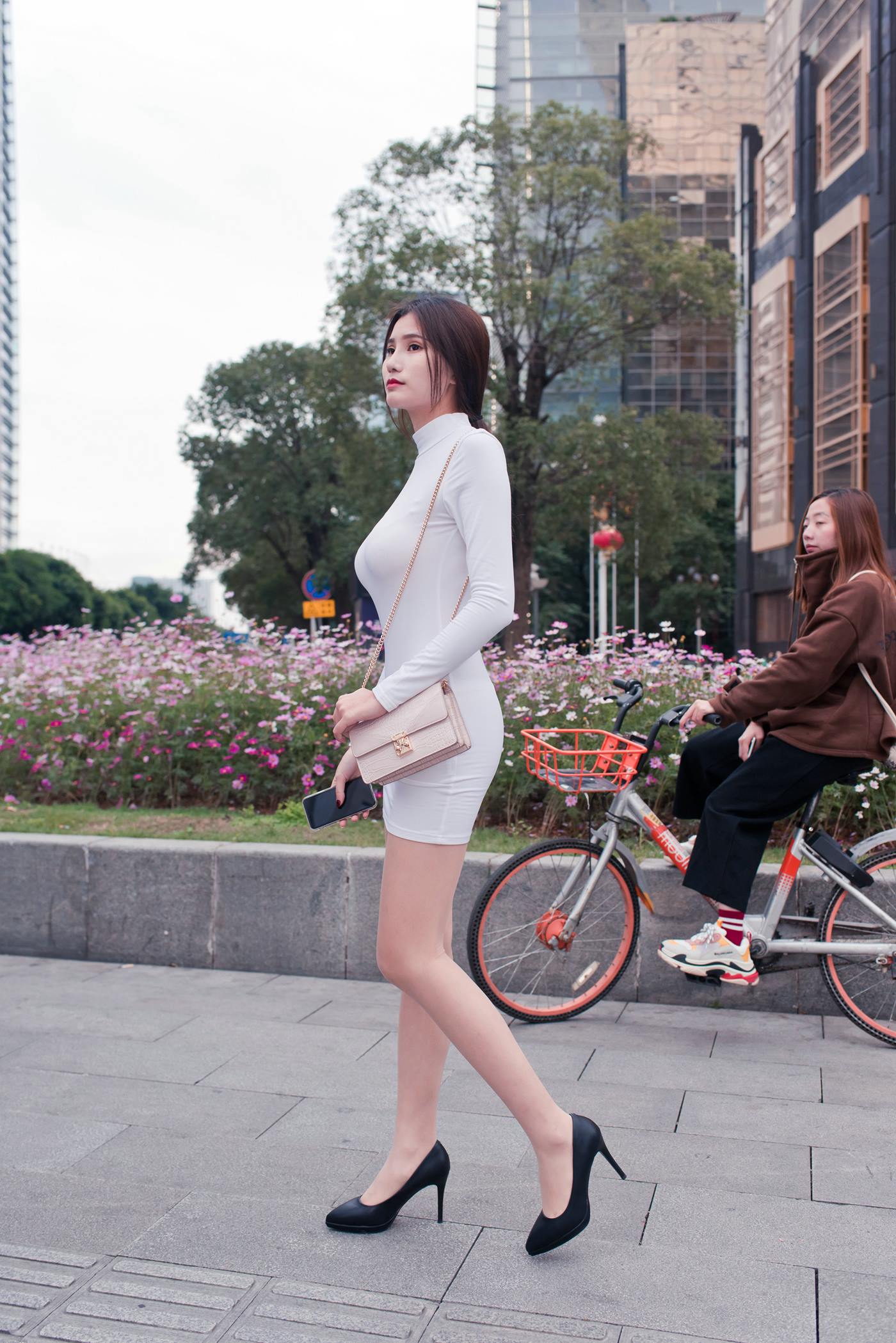 魔镜街拍 NO.103 谍杀风云 短裙肉丝女杀手婷婷·的行动终局篇 [418P/409M]插图3