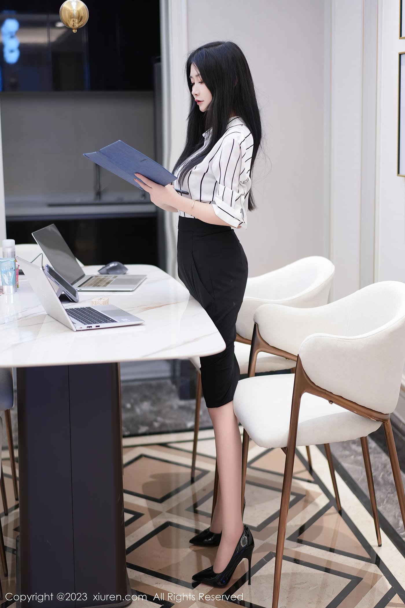 [Xiuren秀人网]2023.06.02 NO.6845 laura阿姣[73+1P/560MB]插图3