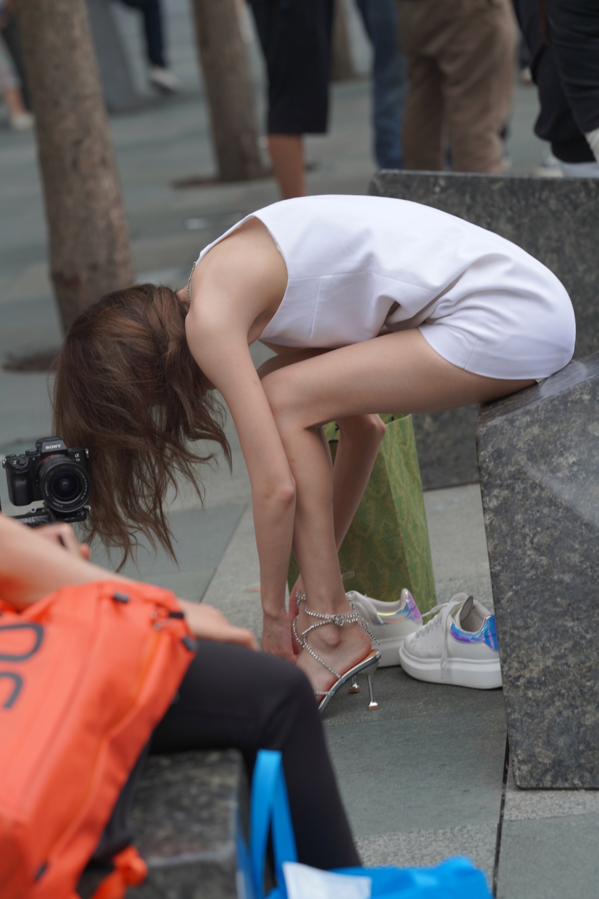 精选街拍作品 NO.2337 白净优雅小姐姐[131P/175MB]插图1