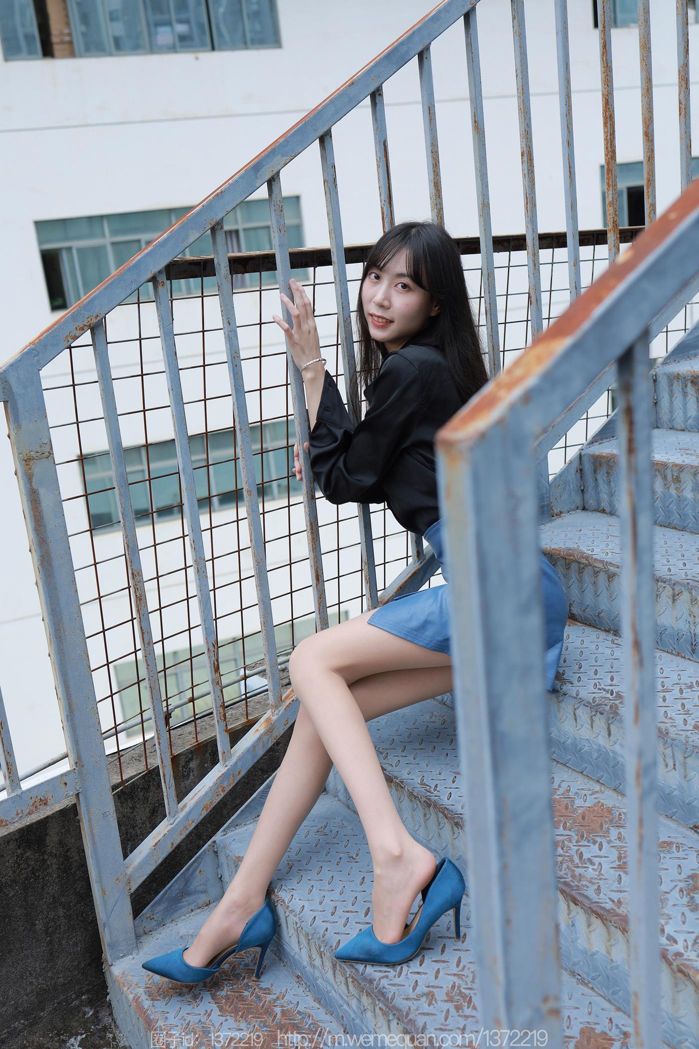 [IESS异思趣向] 2022.12.18 丝享家1302：团团《迷人的蓝色》[84P/106MB]插图3