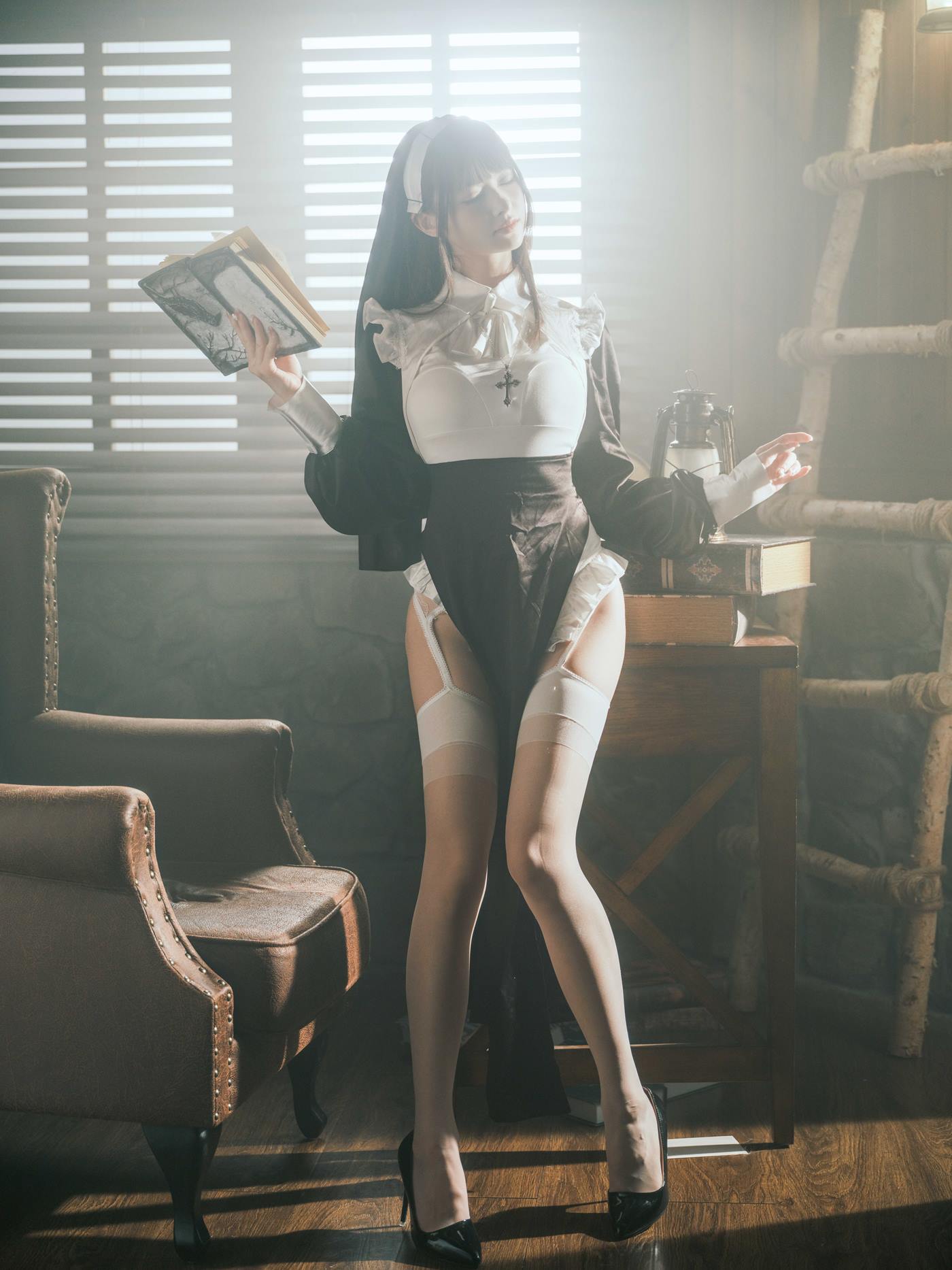 河豚抚子 – 修女[15P/66MB]插图4