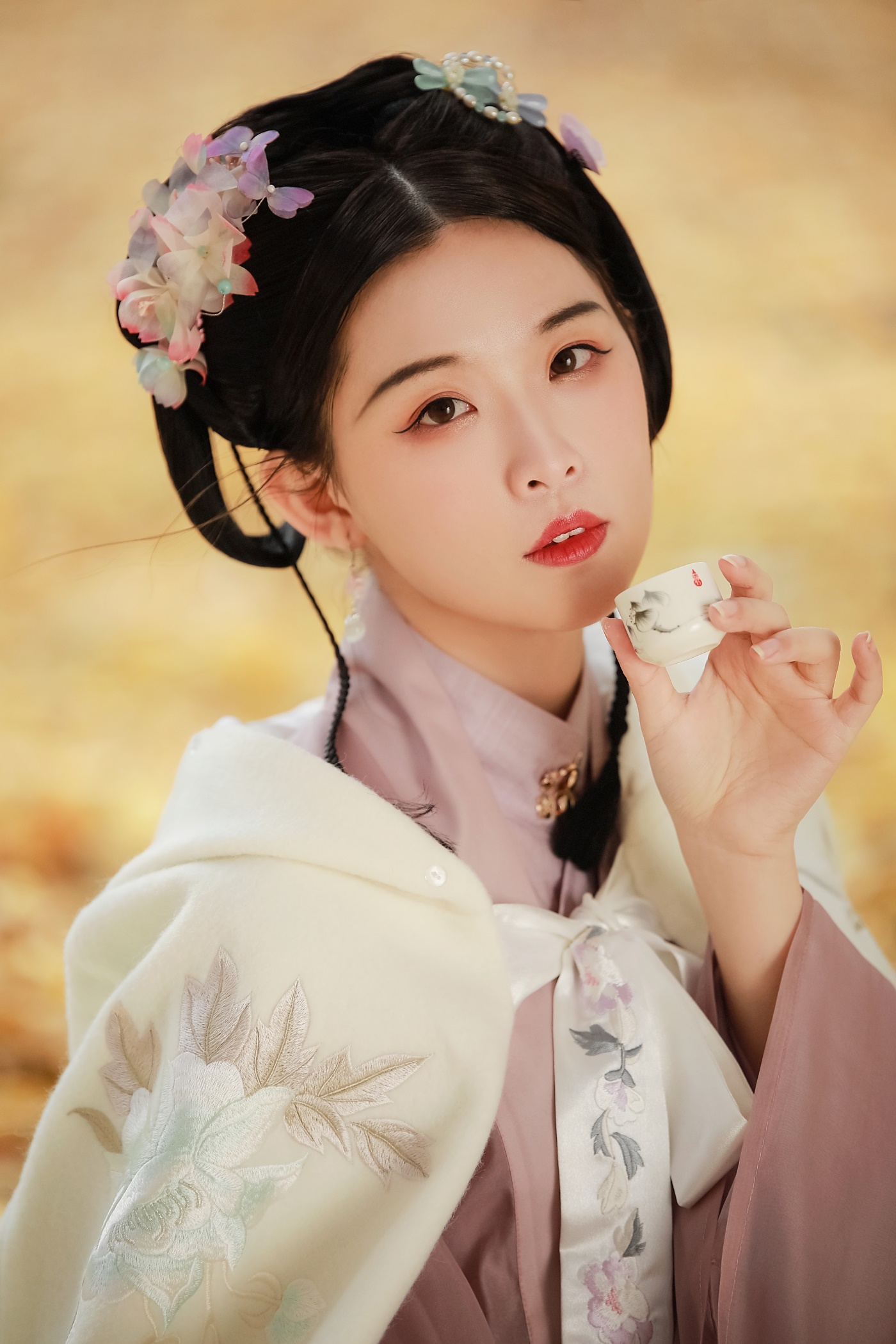 [YITUYU艺图语] 2022.06.11 伤别离 _喵喵家的小鱼干_ [26P/429MB]