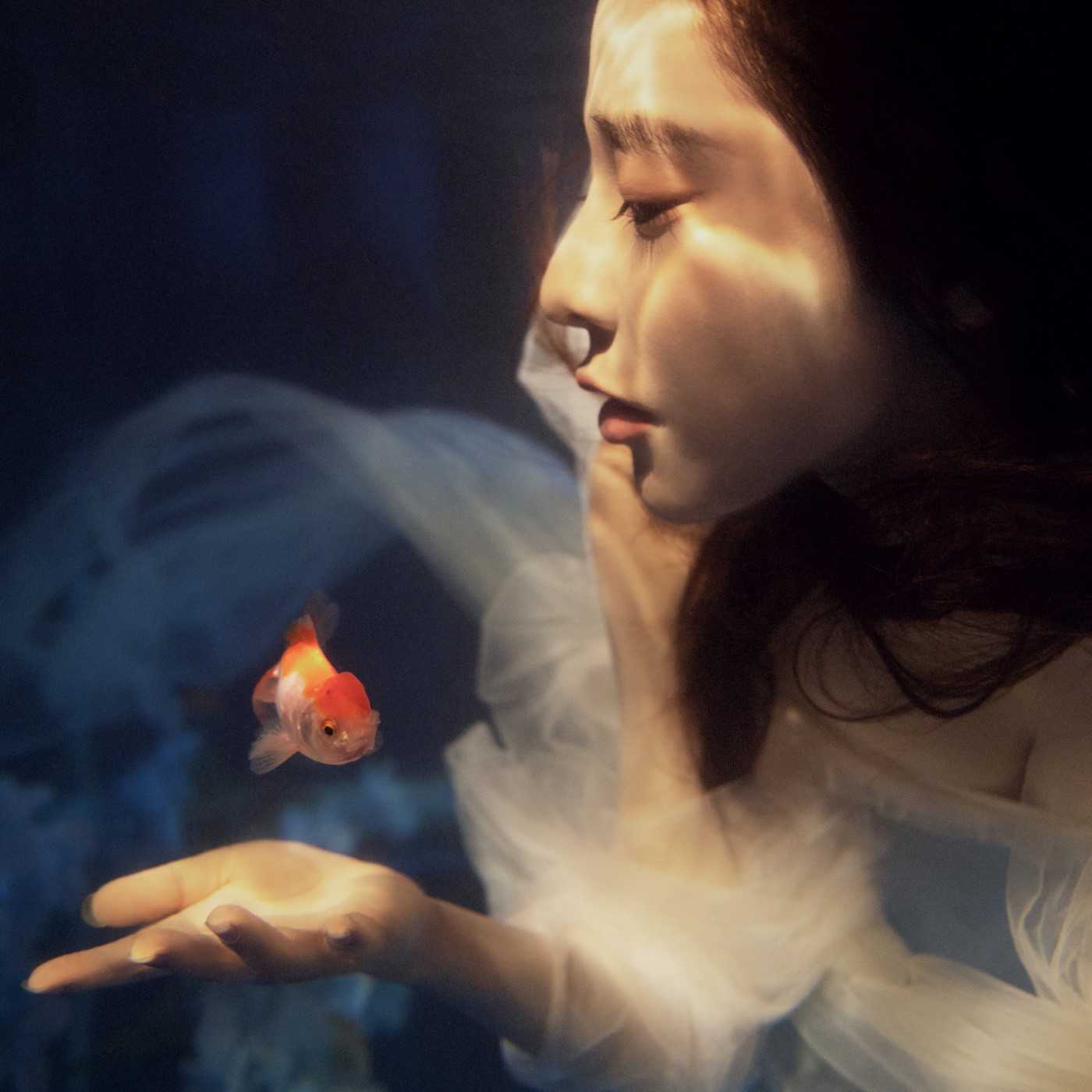 [YITUYU艺图语] 2022.06.13 镜花水月 蛋蛋 [35P/442MB]