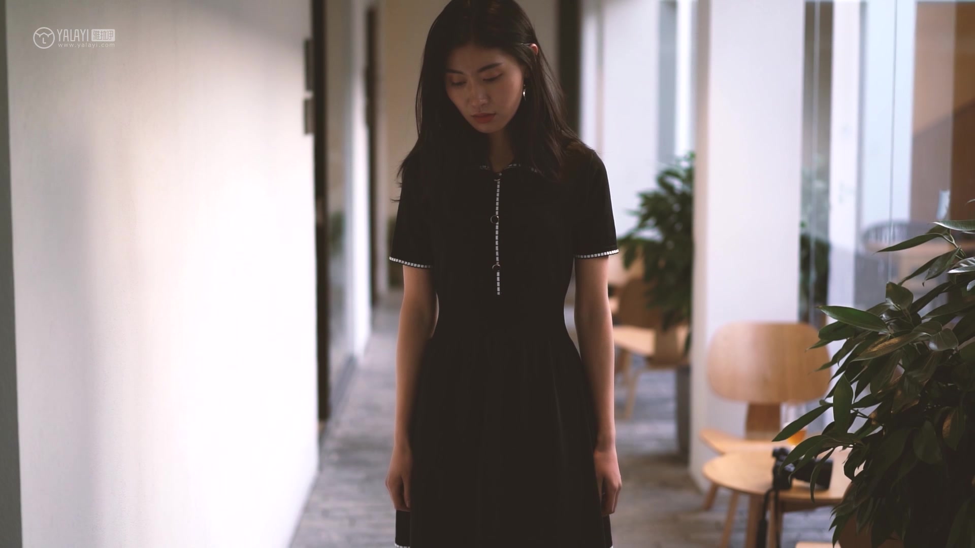 [YALAYI雅拉伊视频] 2019.05.06 V032《款款情深》乔妹儿[1V/117M]插图4