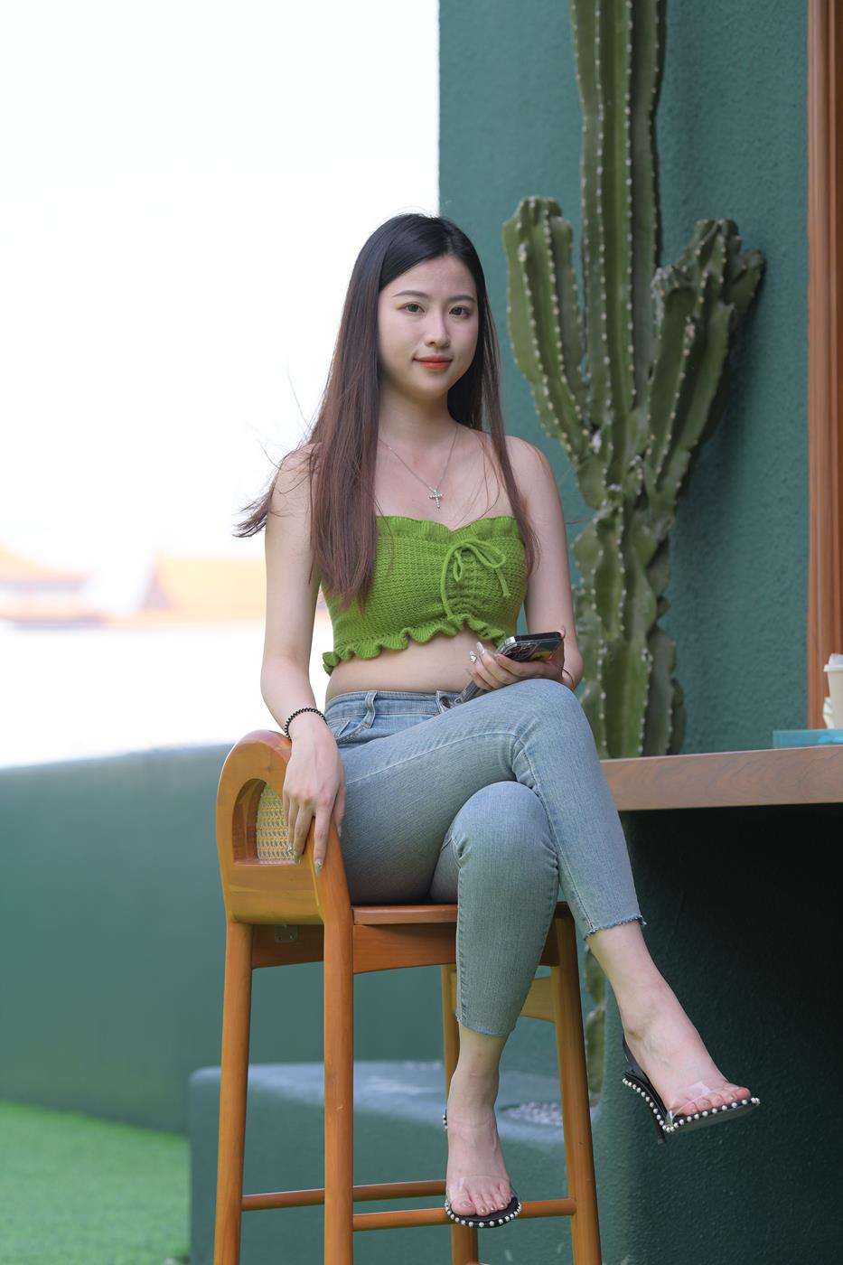 精选街拍作品 NO.2498 一始街拍作品 - 做你的微光[487P/801MB]