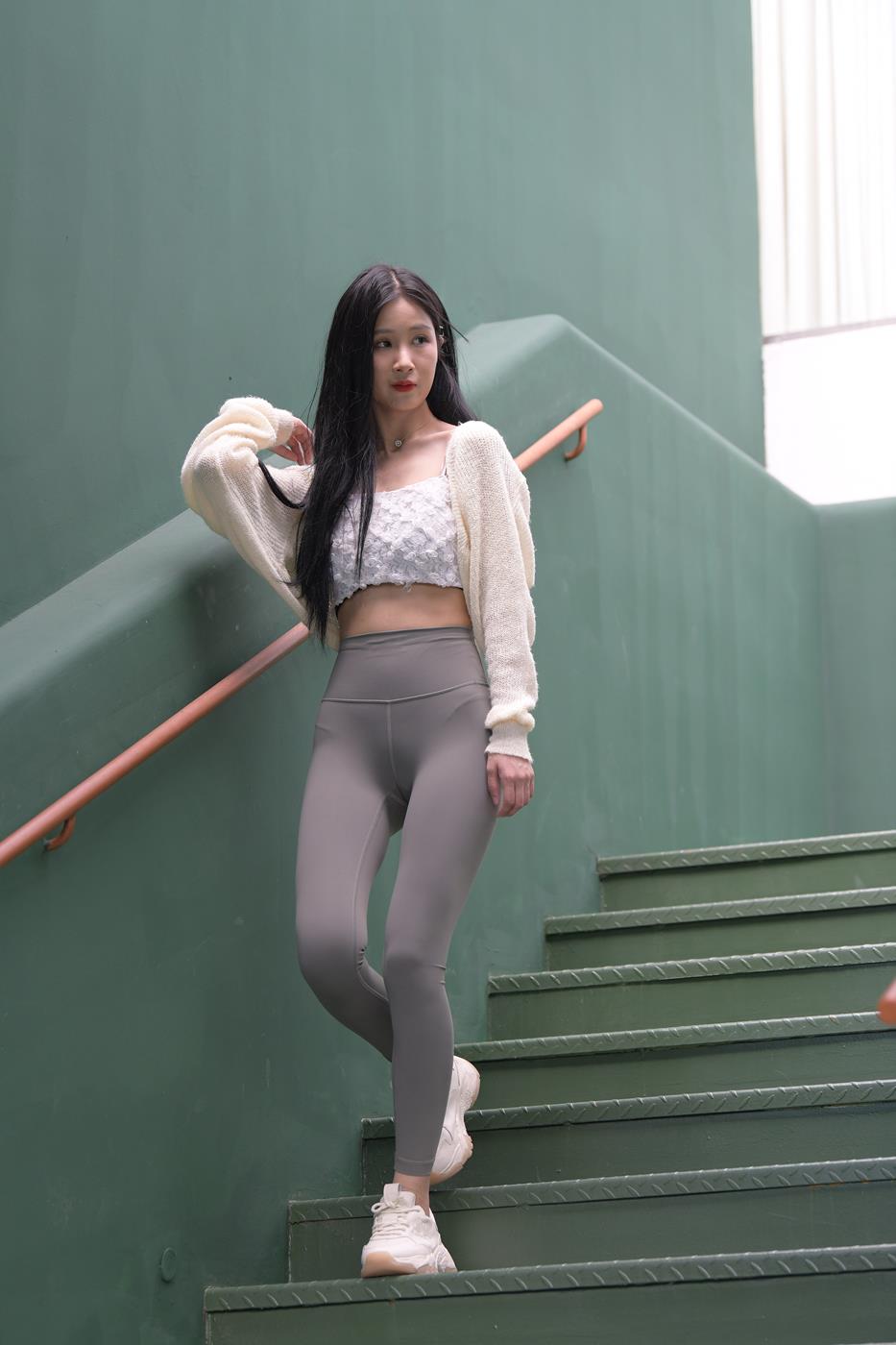 精选街拍作品 NO.2495 一始街拍作品 - 柚绿时[706P/835MB]