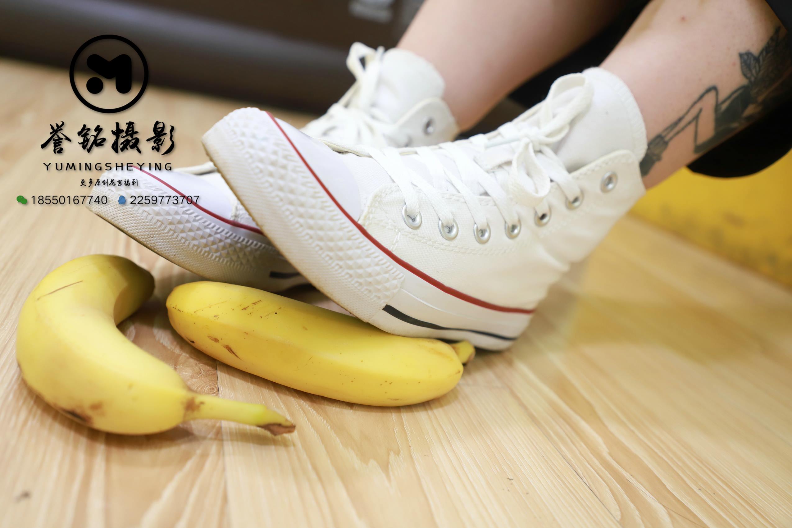 [誉铭传媒]袜足摄影 2019年《2019.07.07定制作品》[84P/476MB]插图2