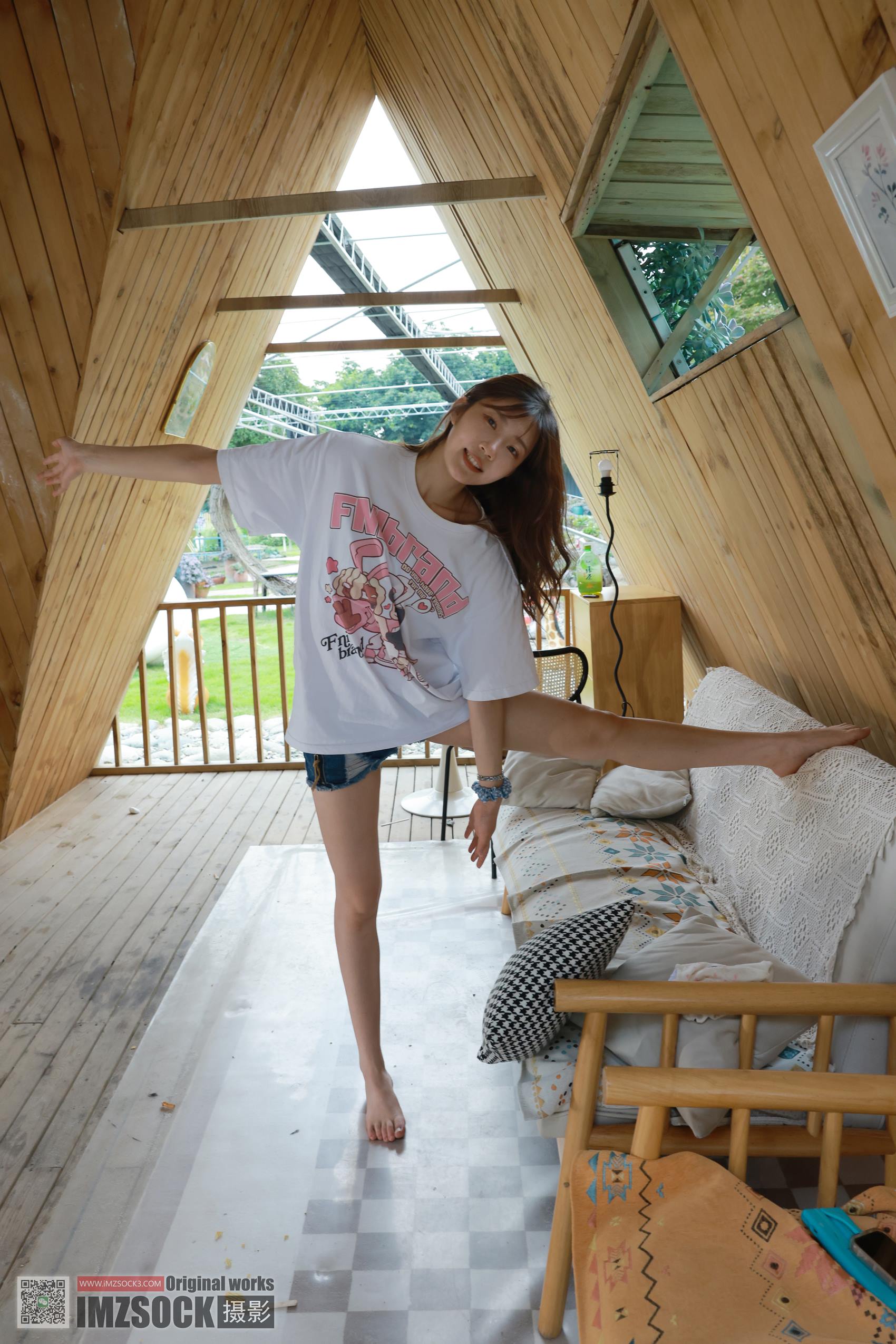 [MZSOCK]爱美足 NO.249 小天[76P/1.16GB]插图1