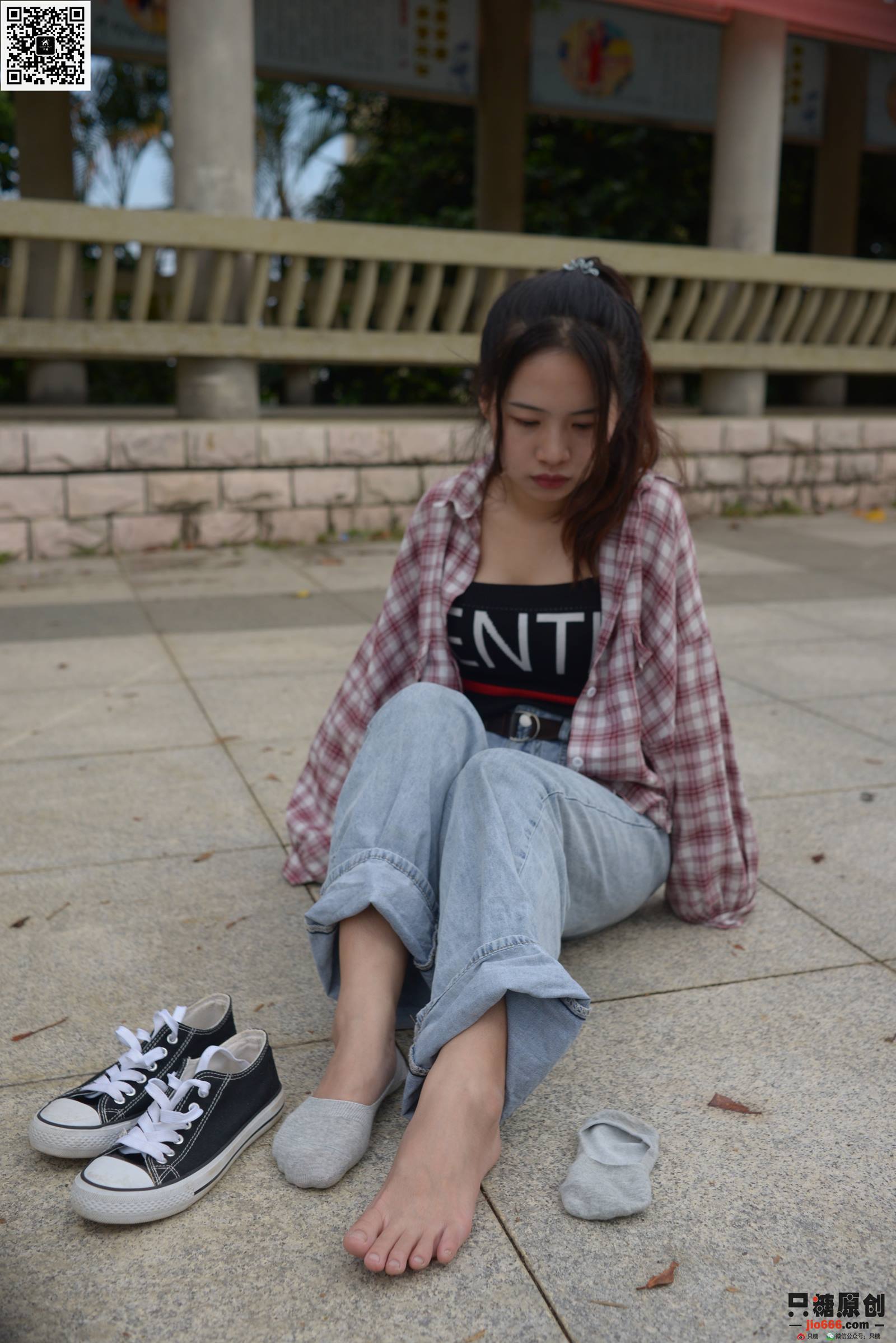 只糖棉袜 NO.441 薛睛 – 夏日人间 [57P/1V/665MB]插图1