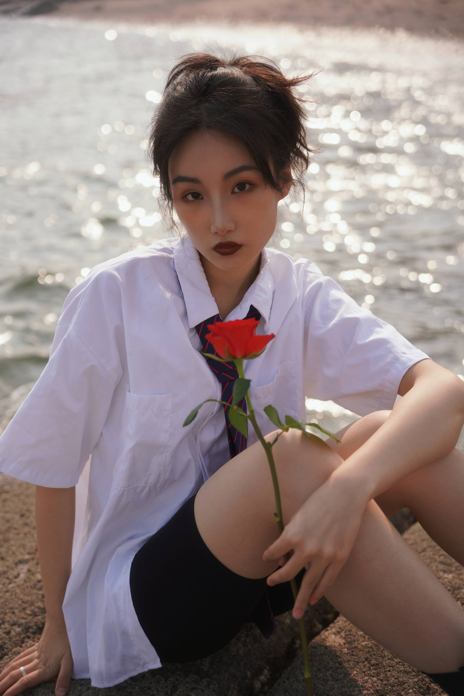 [YITUYU艺图语]2022.09.24 玫瑰的盛夏 馨馨[23+1P/350MB]插图3