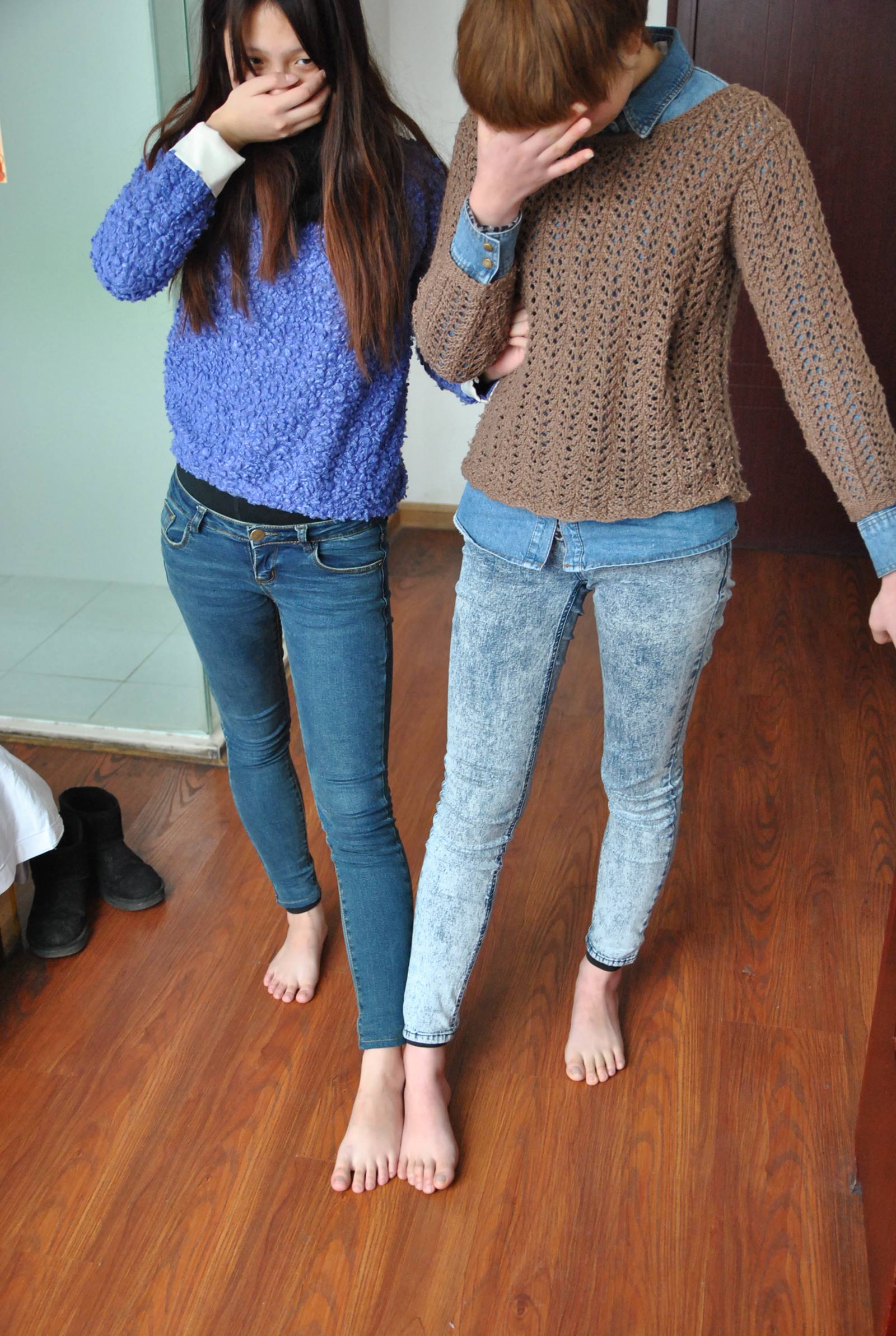 自由摄影 No.039 楠楠 齐齐 裸足比脚 [61P/145MB]插图4