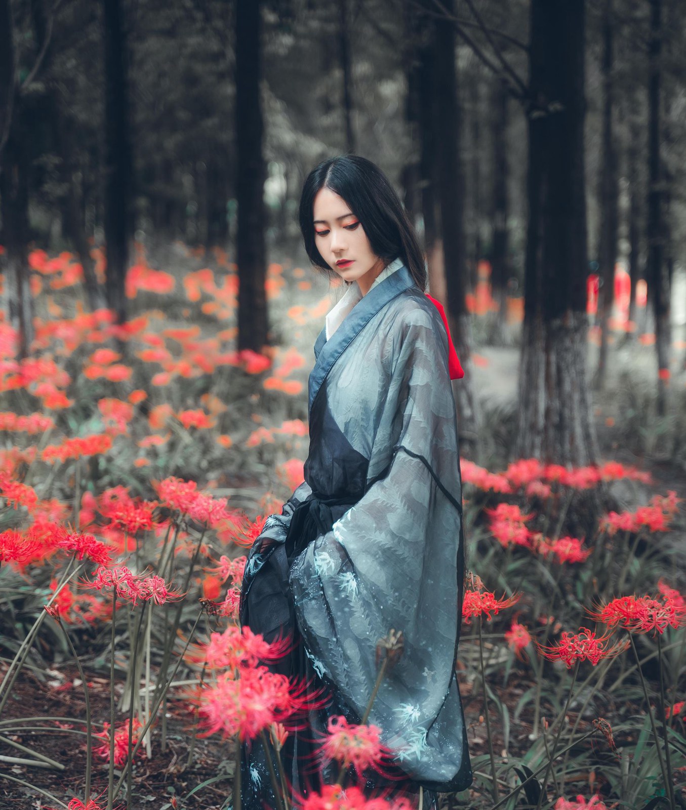 拿相机的执义 – 汉服古风写真彼岸花[10P/204MB]插图2