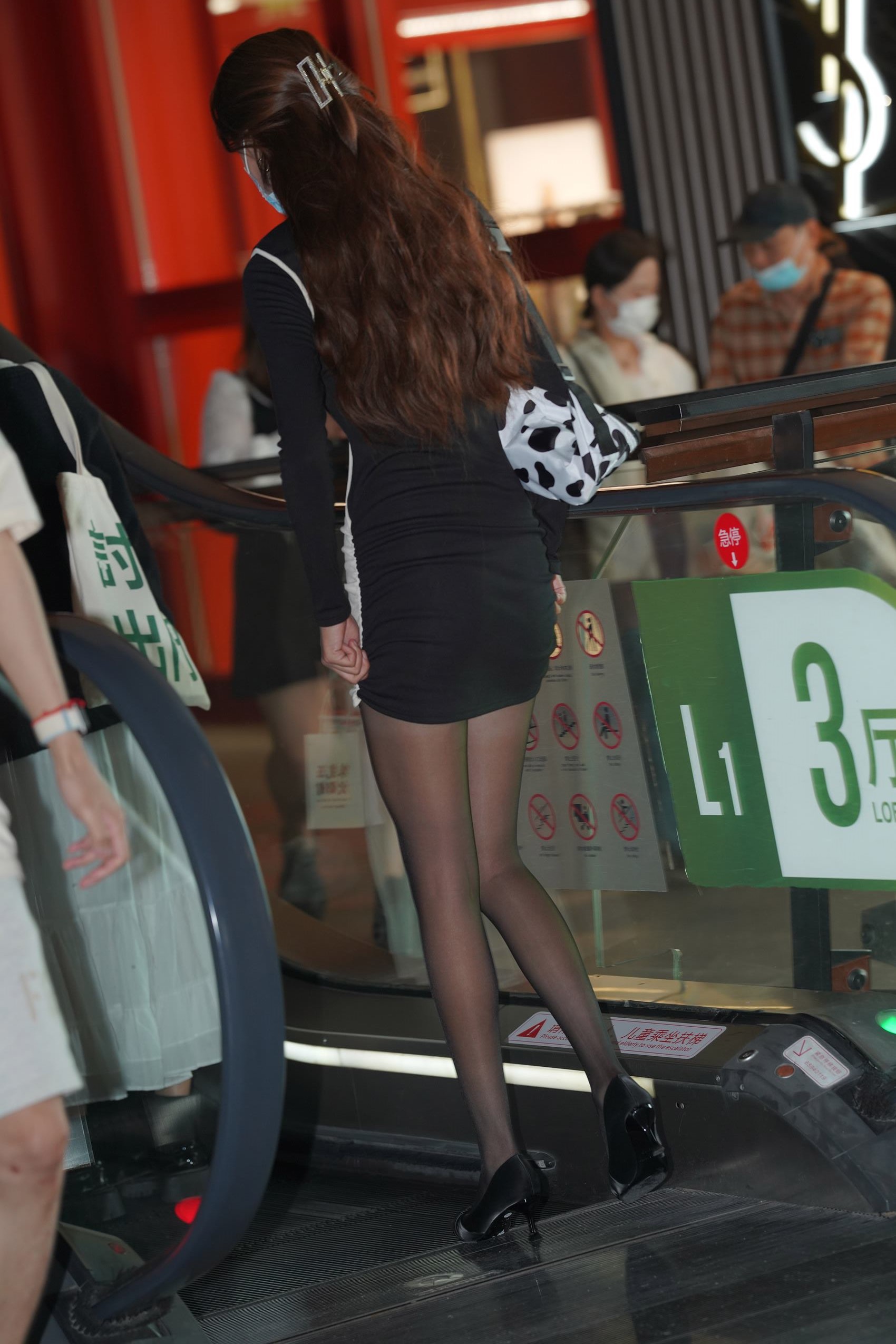 精选街拍作品 NO.2673 黑白气质搭配[51P/165MB]插图1