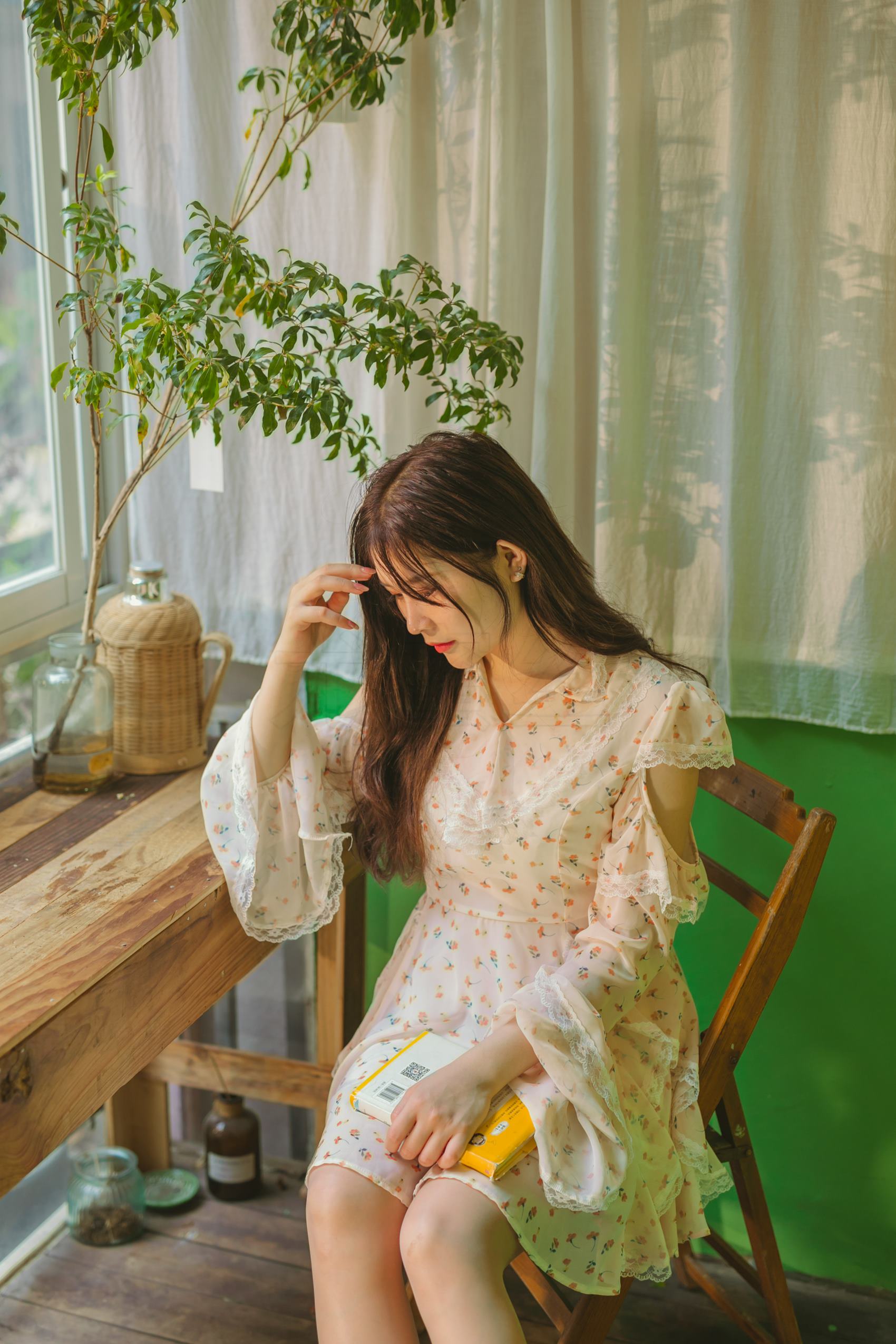 尤蜜丝 NO.047 穿搭推广展示图集 清纯[36P/232MB]插图1