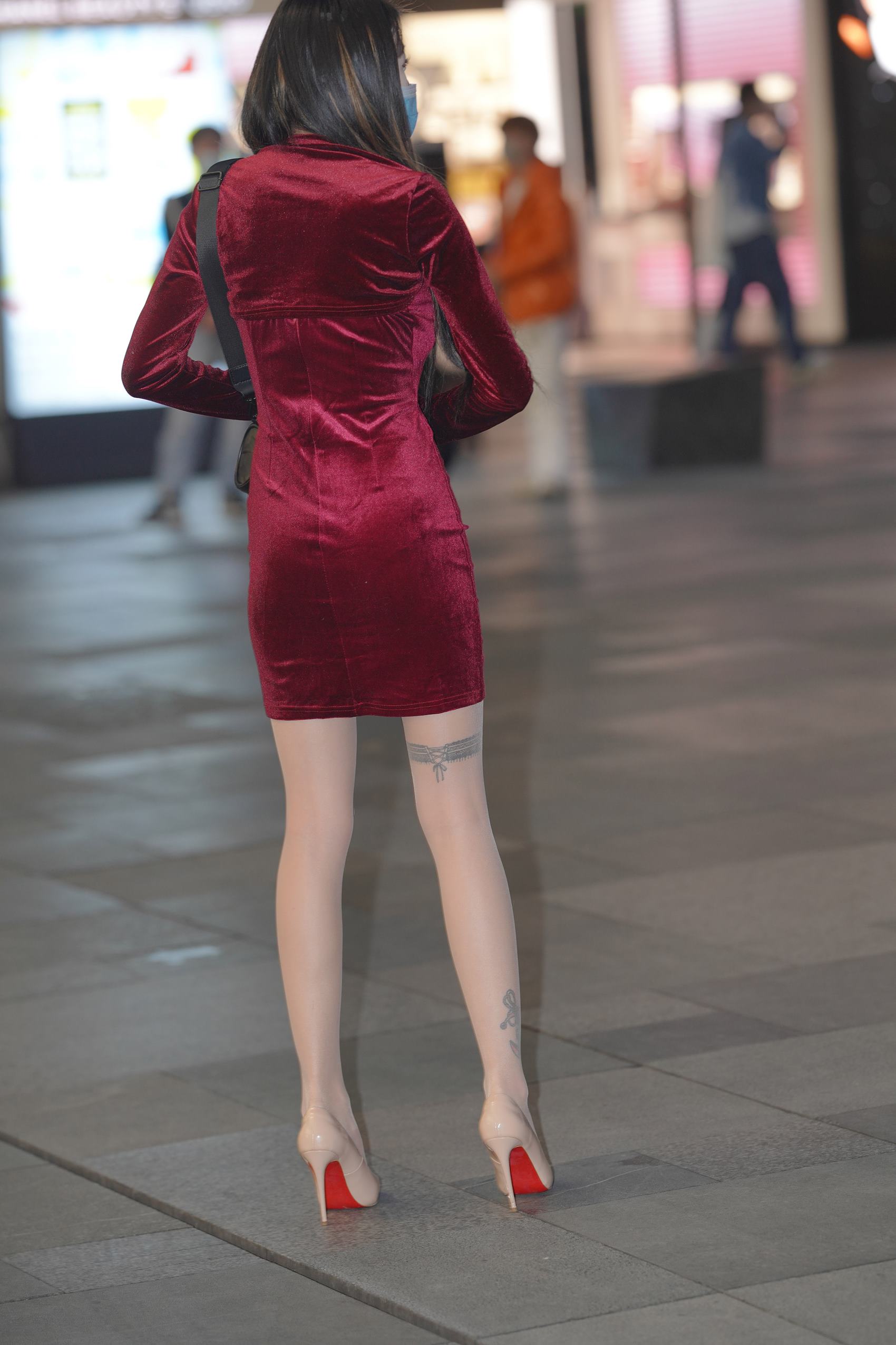 精选街拍作品 NO.2934 亮眼红裙[153P/422MB]插图4