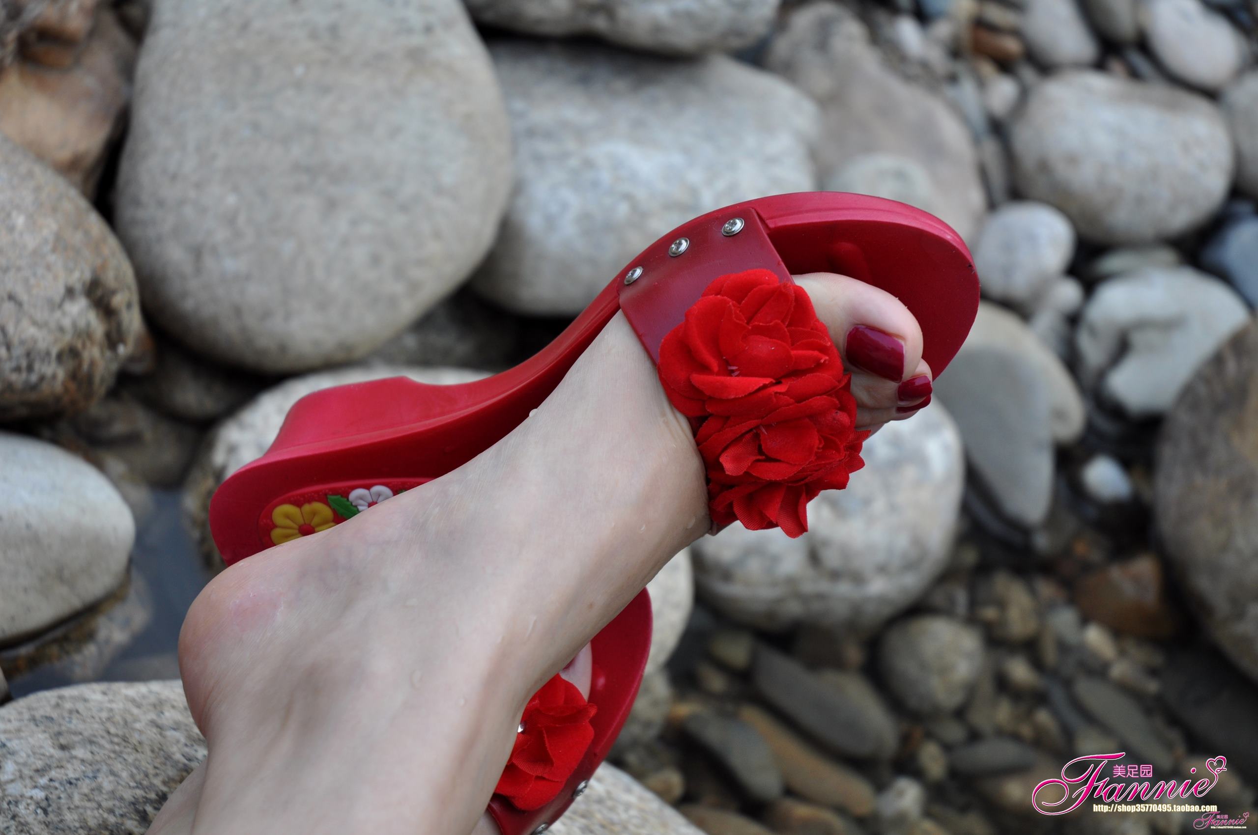 Fannie芬妮每足园 No.538 阳光下的水舞[39P/124MB]插图2