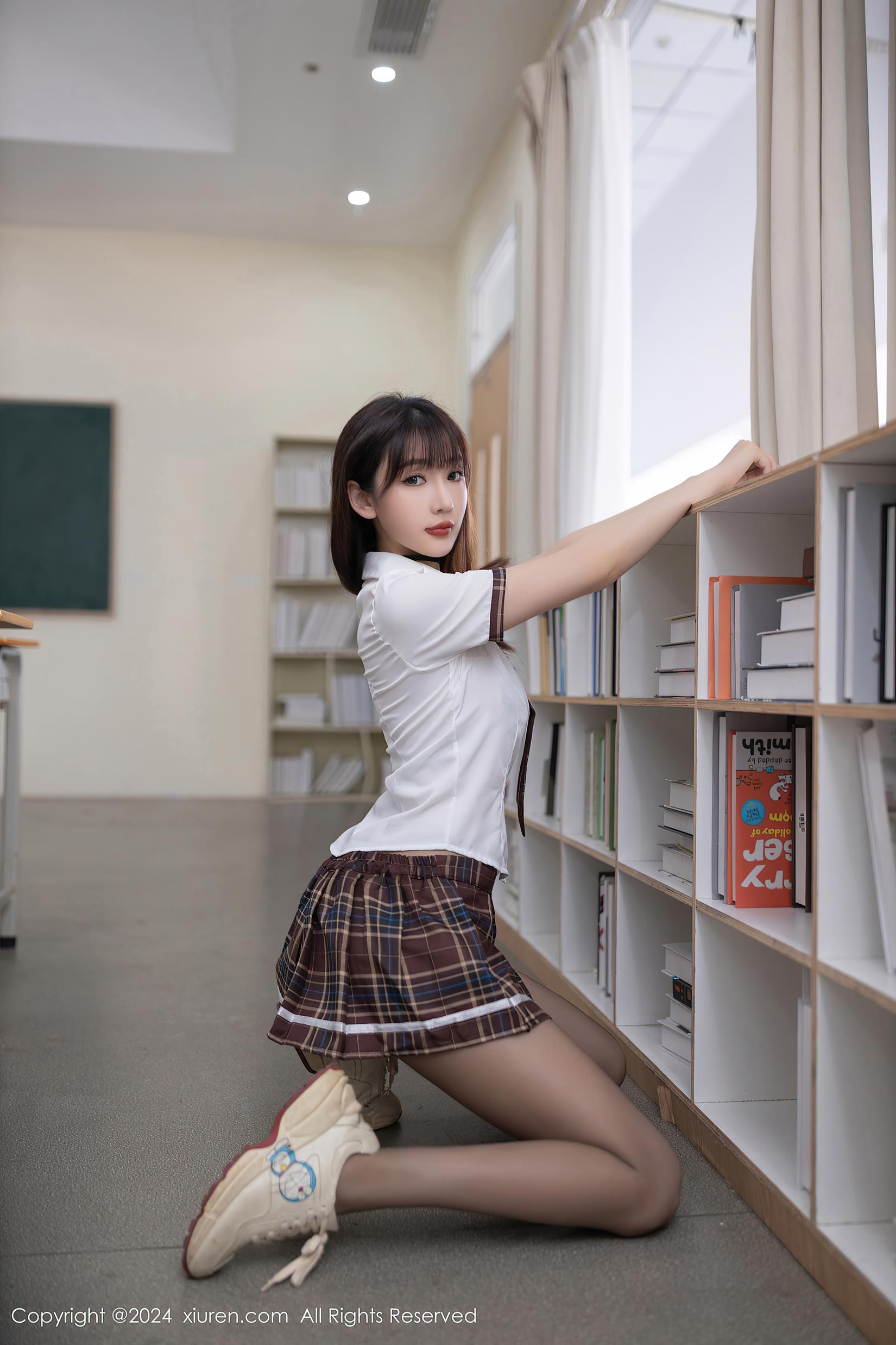 [Xiuren秀人网]2024.07.25 NO.8918 陆萱萱[80+1P/659MB]