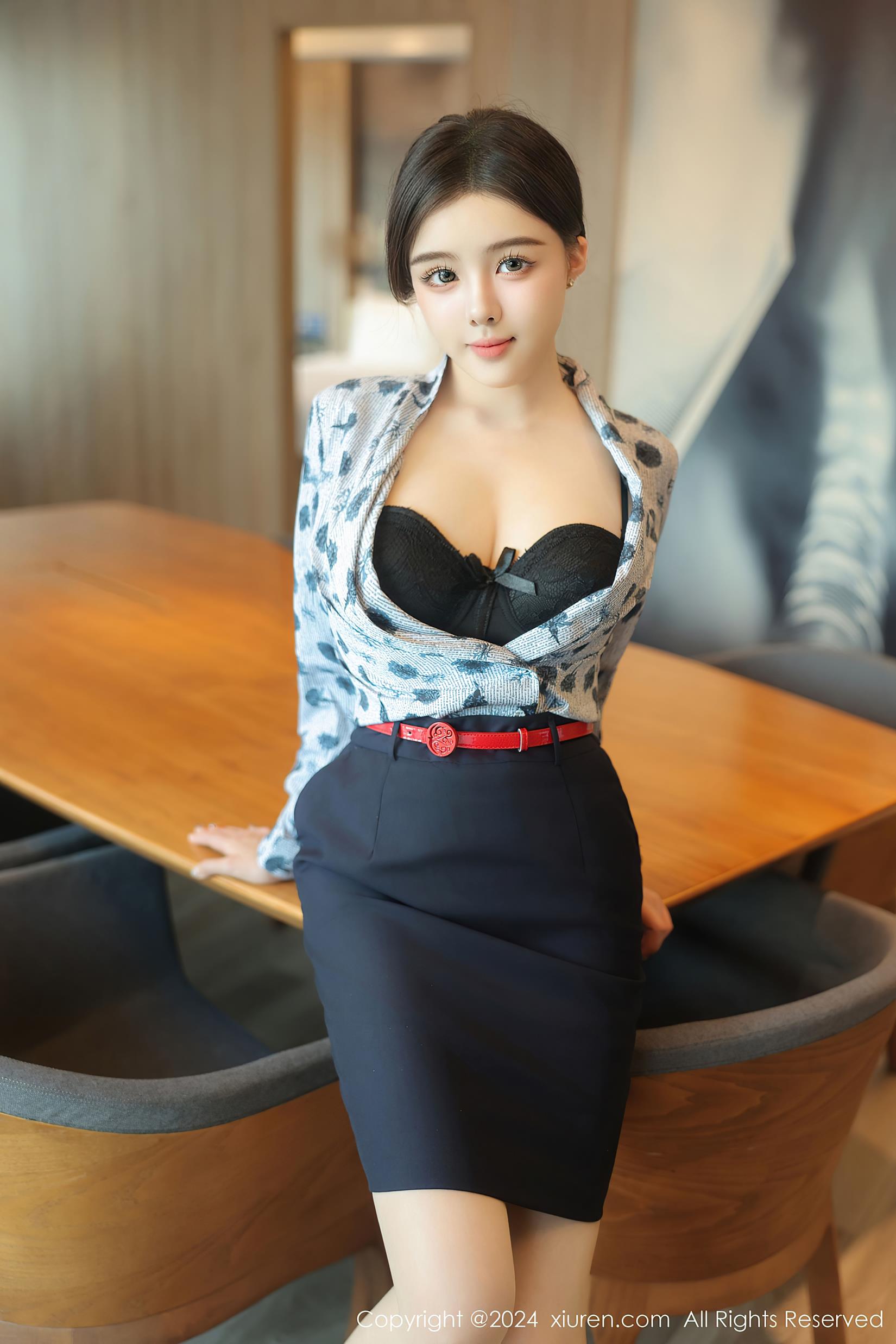 [Xiuren秀人网]2024.07.26 NO.8919 袁圆[84+1P/810MB]