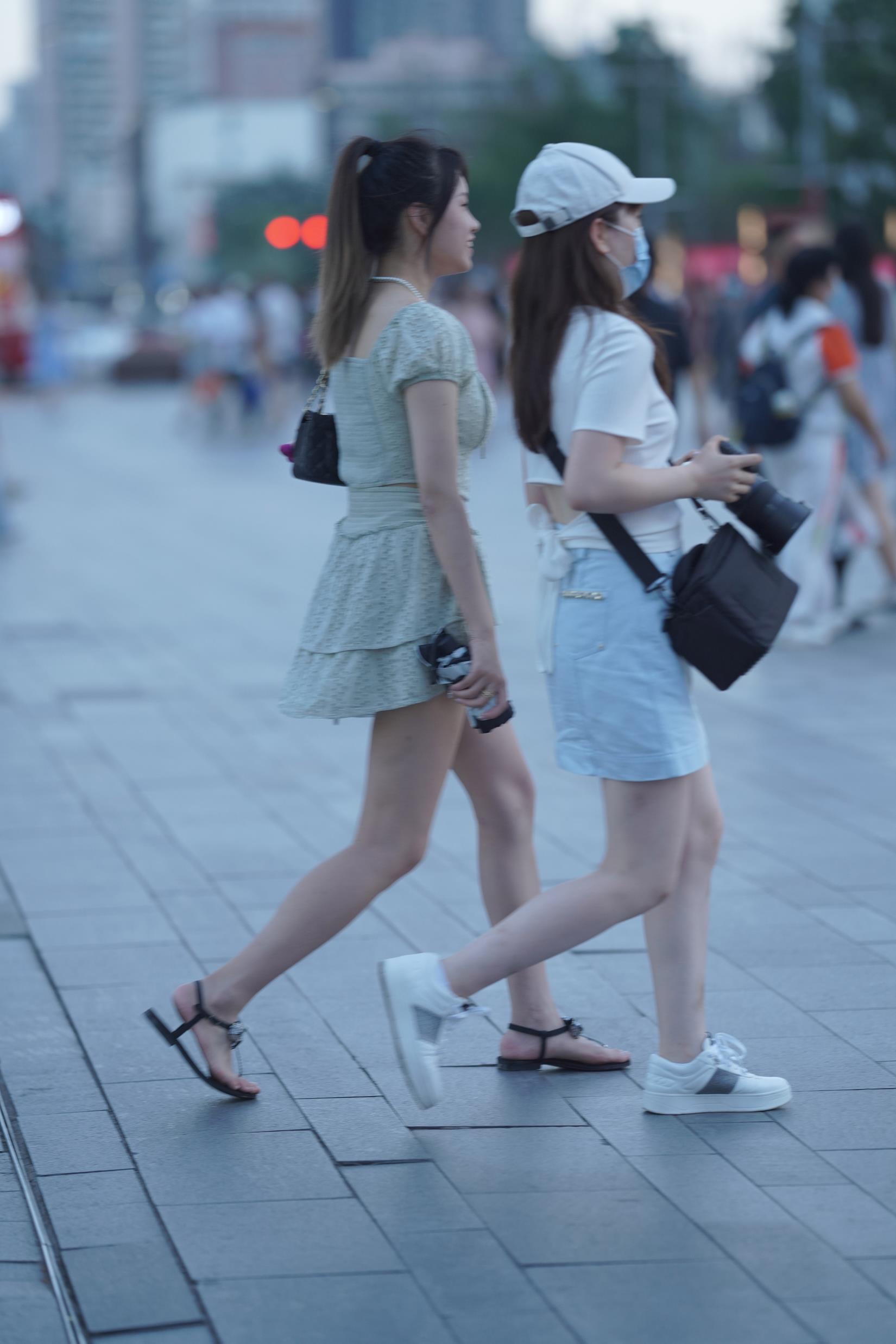 精选街拍作品 NO.3721 绿色短裙[146P/317MB]插图5