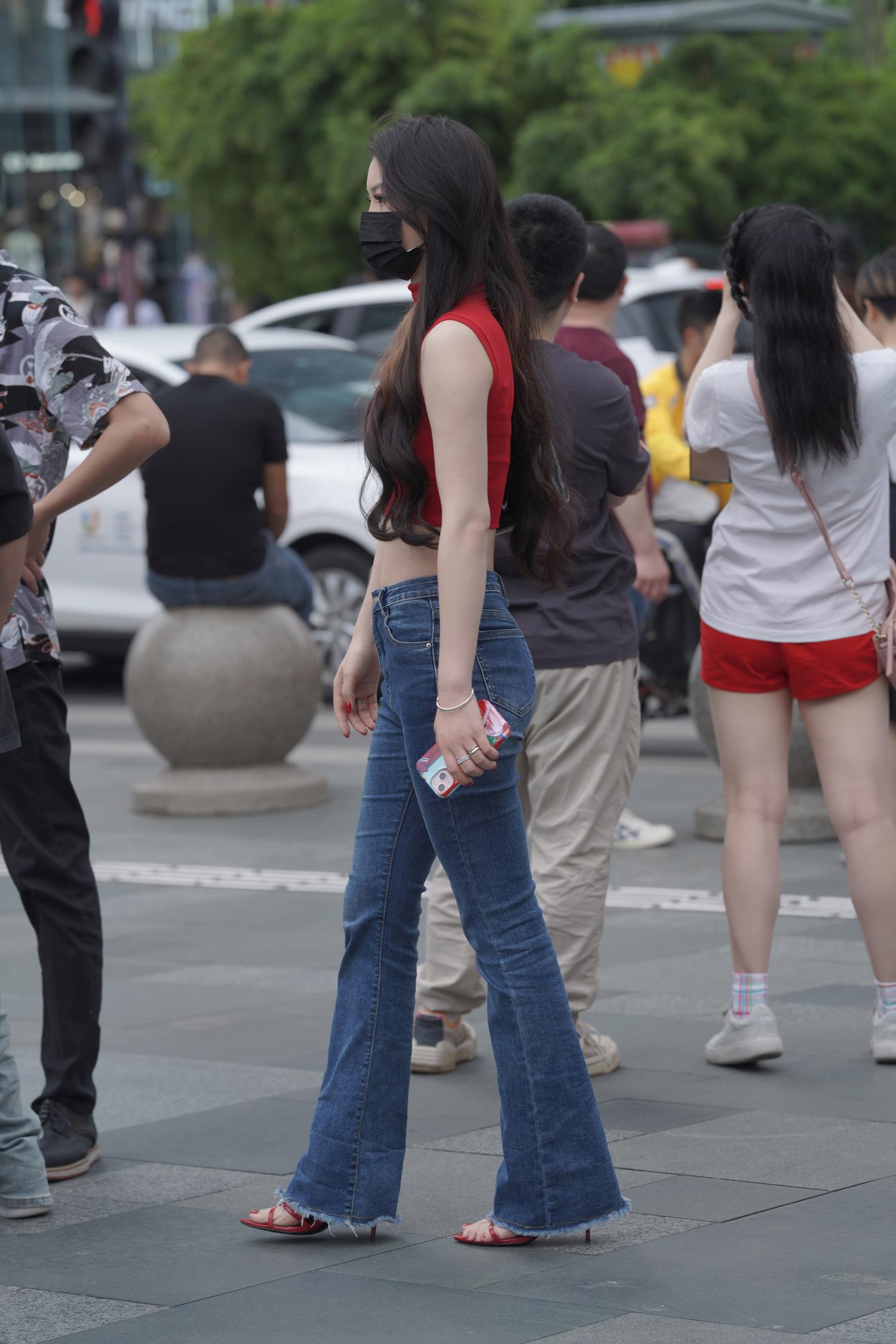 精选街拍作品 NO.3964 牛仔裤冷艳气质[130P/317MB]插图1