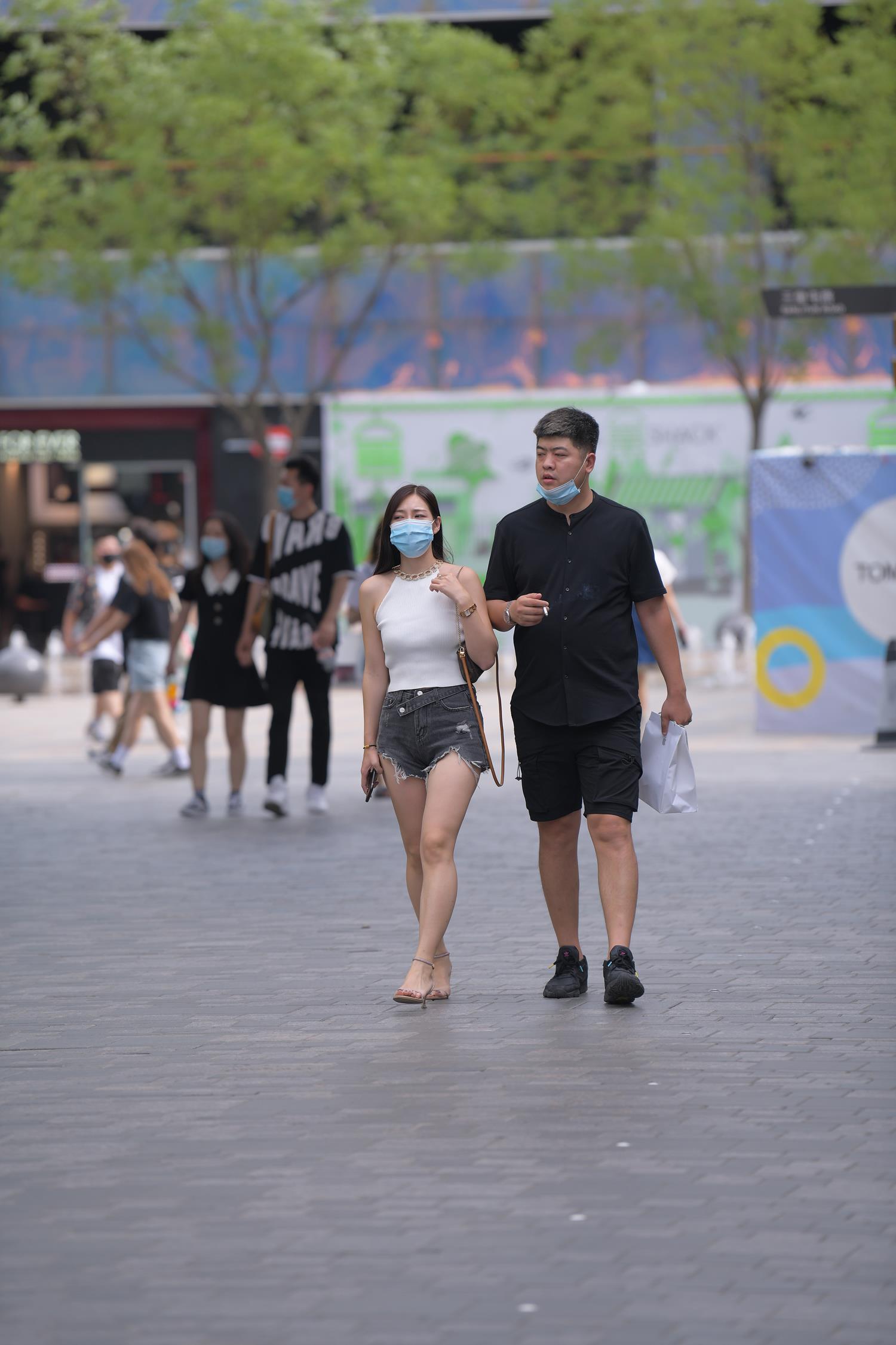 精选街拍作品 NO.3960 温婉牛仔短裤[68P/111MB]插图1