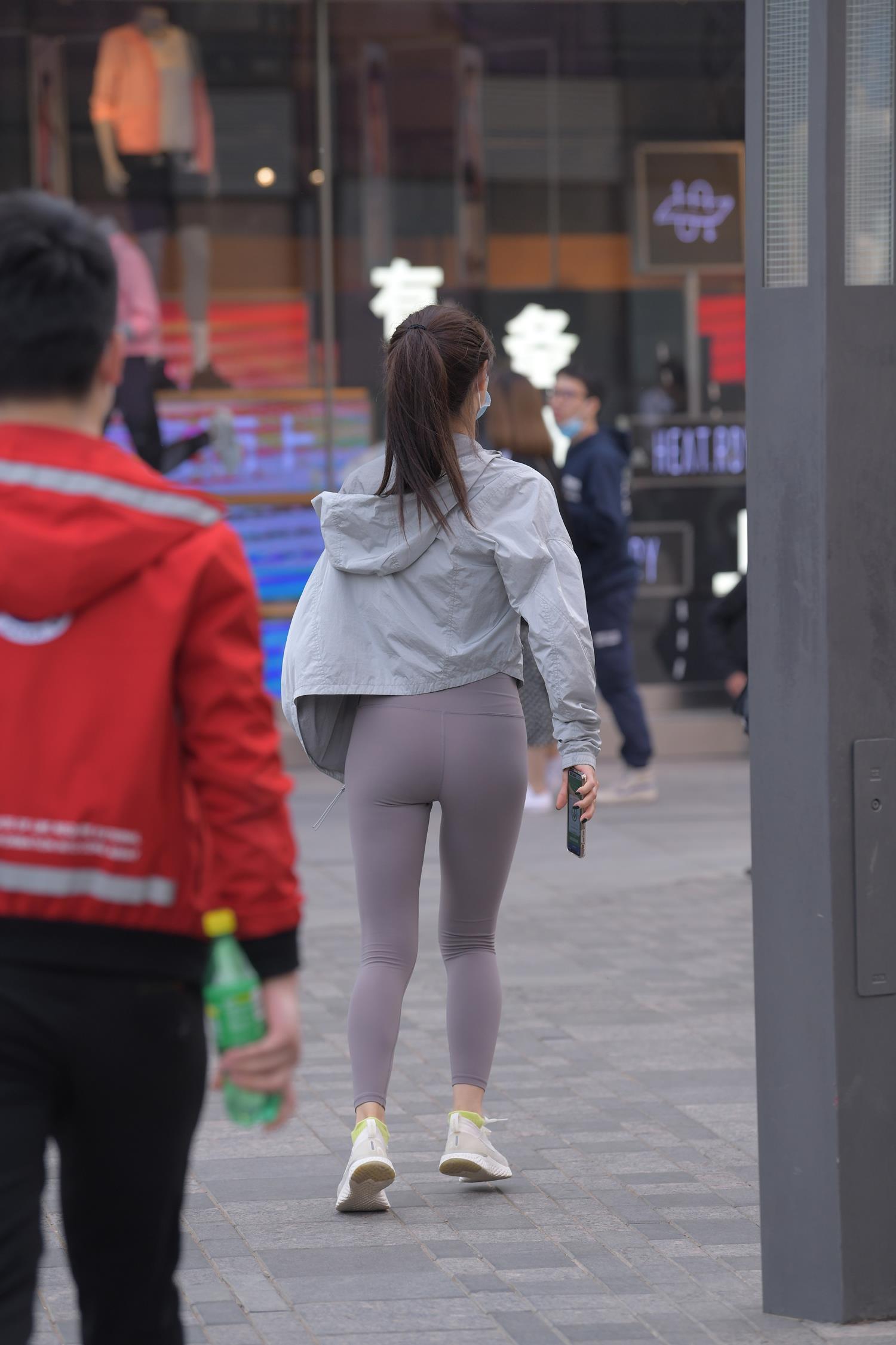 精选街拍作品 NO.3958 甜美青春姐妹[54P/97MB]插图3