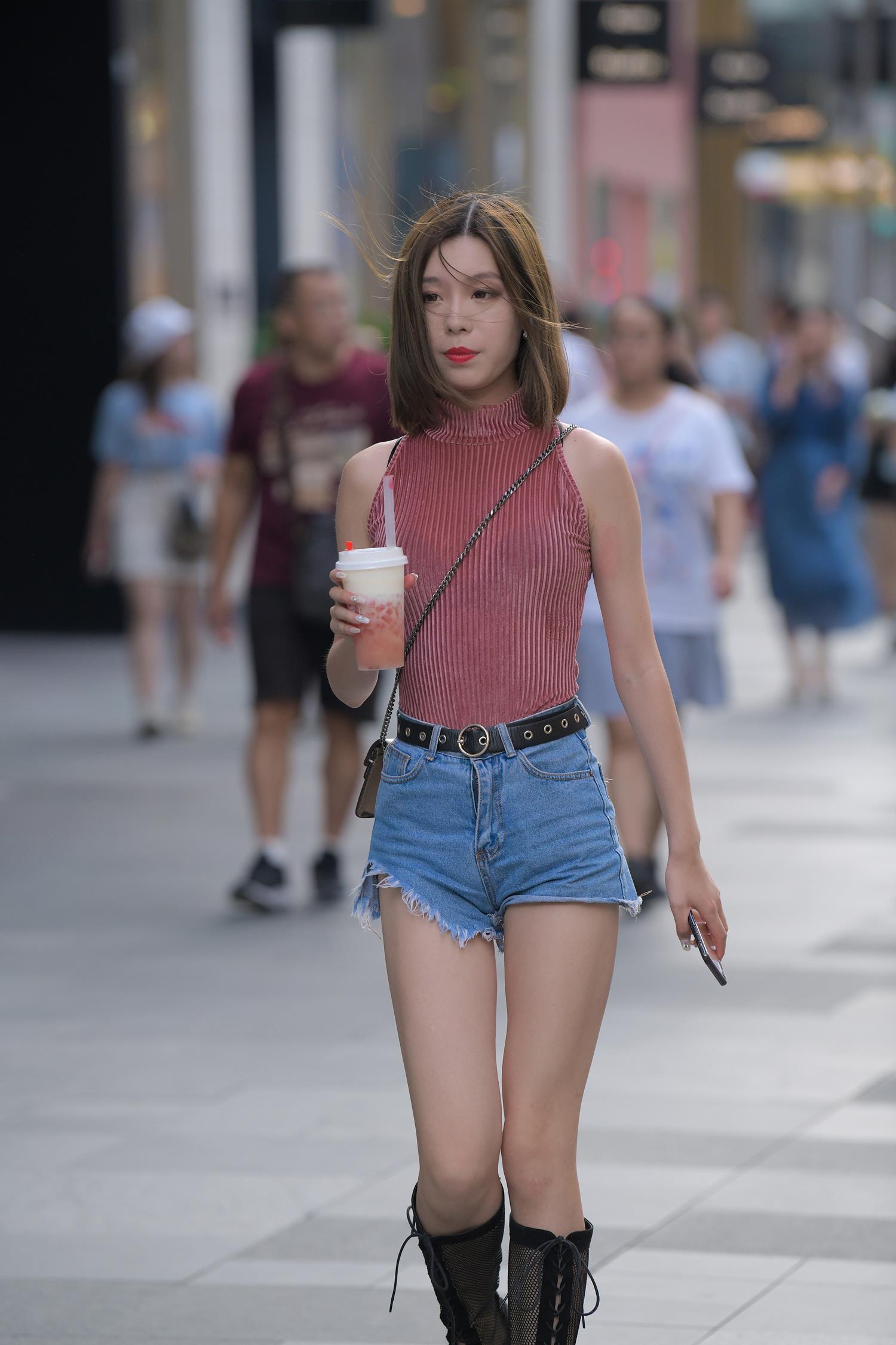 精选街拍作品 NO.3966 青春靓丽网靴短裤[83P/176MB]插图3