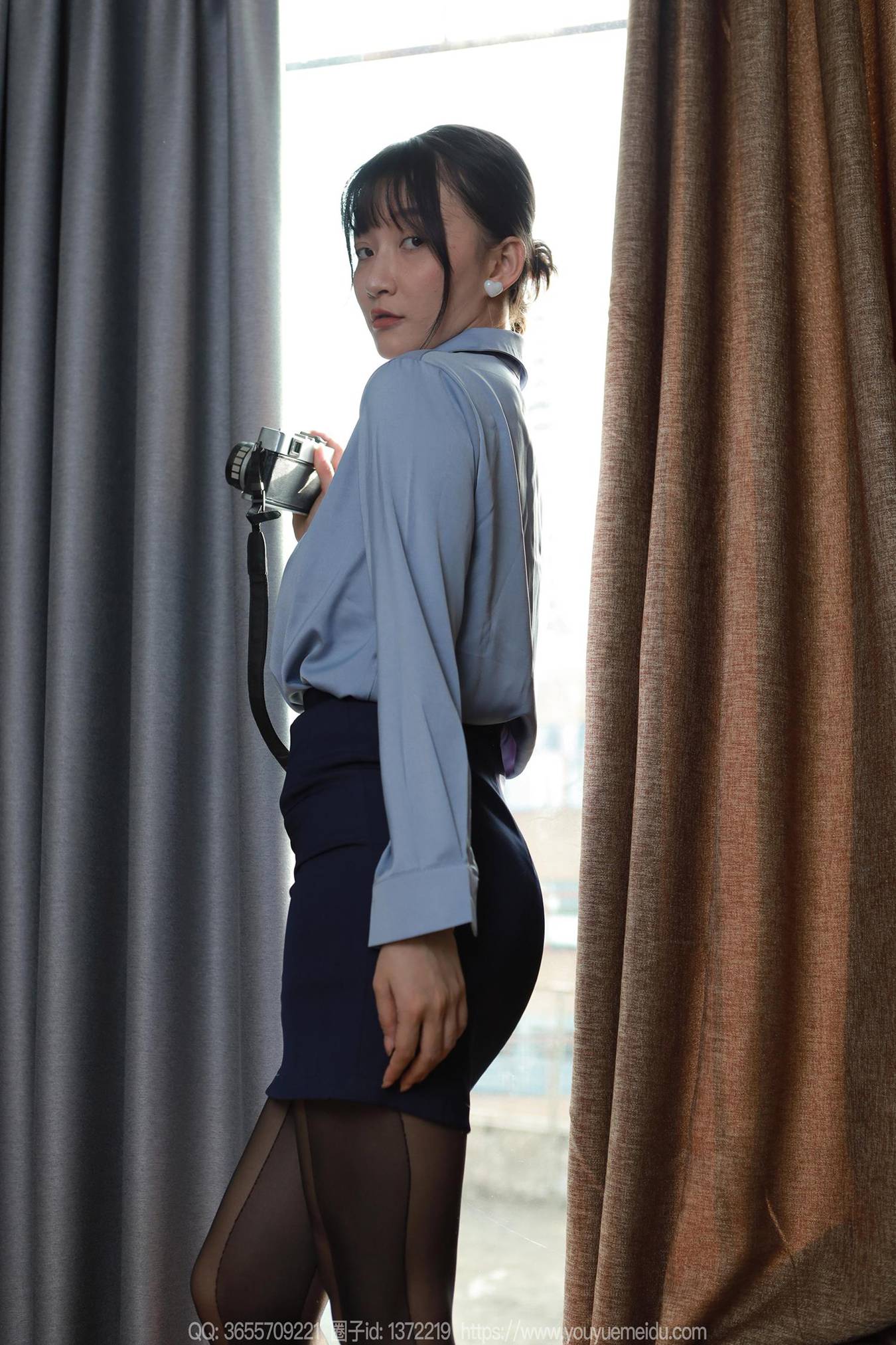 [IESS异思趣向] 2024.08.21 丝享家1825：秋秋《美女记者》[86P/90MB]插图3