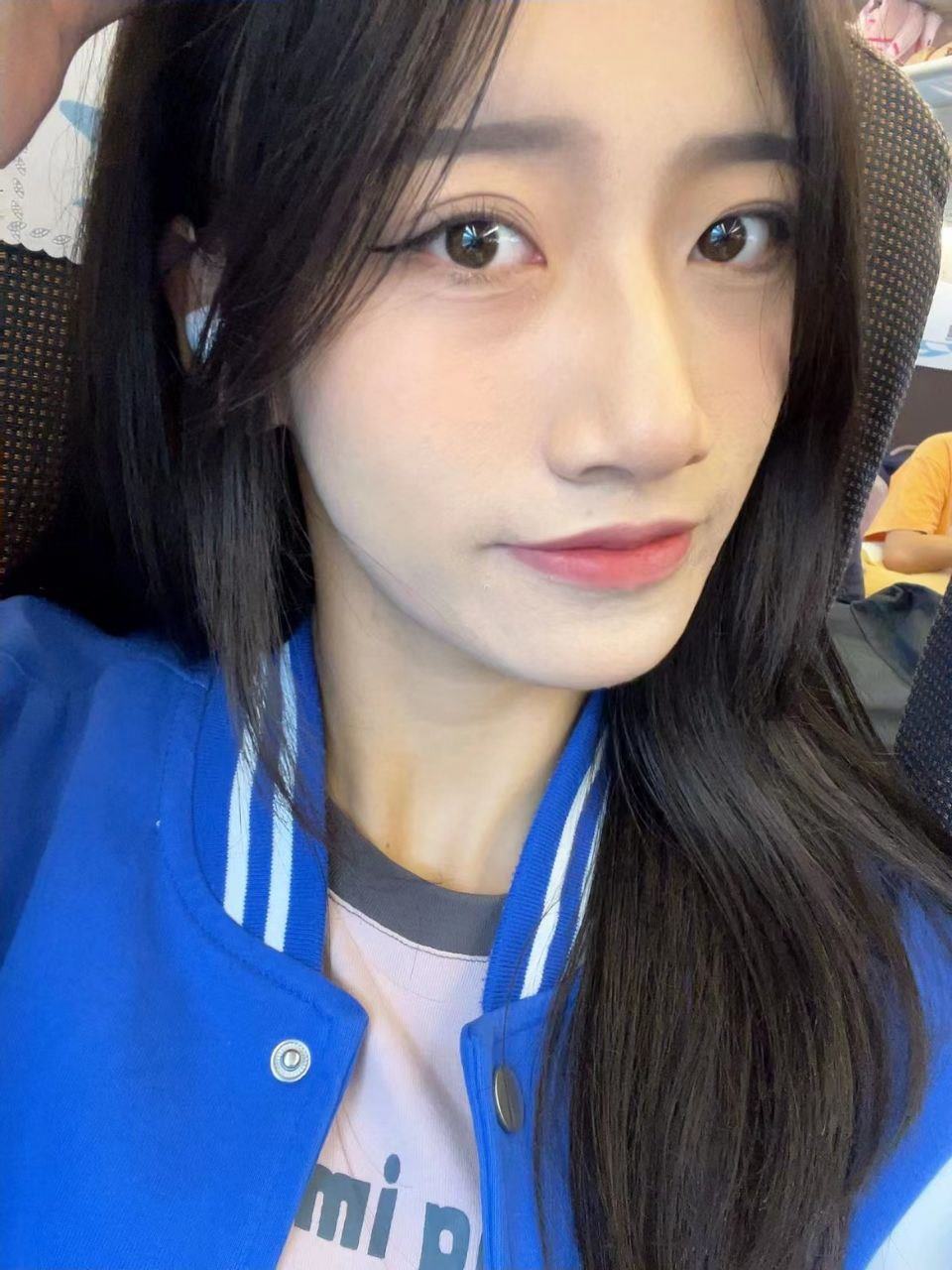 脚模面试脸足同框套路系列-014-16号-168 96 36口腔 舔脚[40P/20V/195MB]插图4