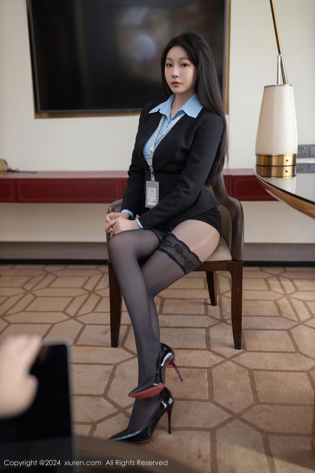 [Xiuren秀人网]2024.11.19 NO.9469 安然anran[80+1P/666MB]