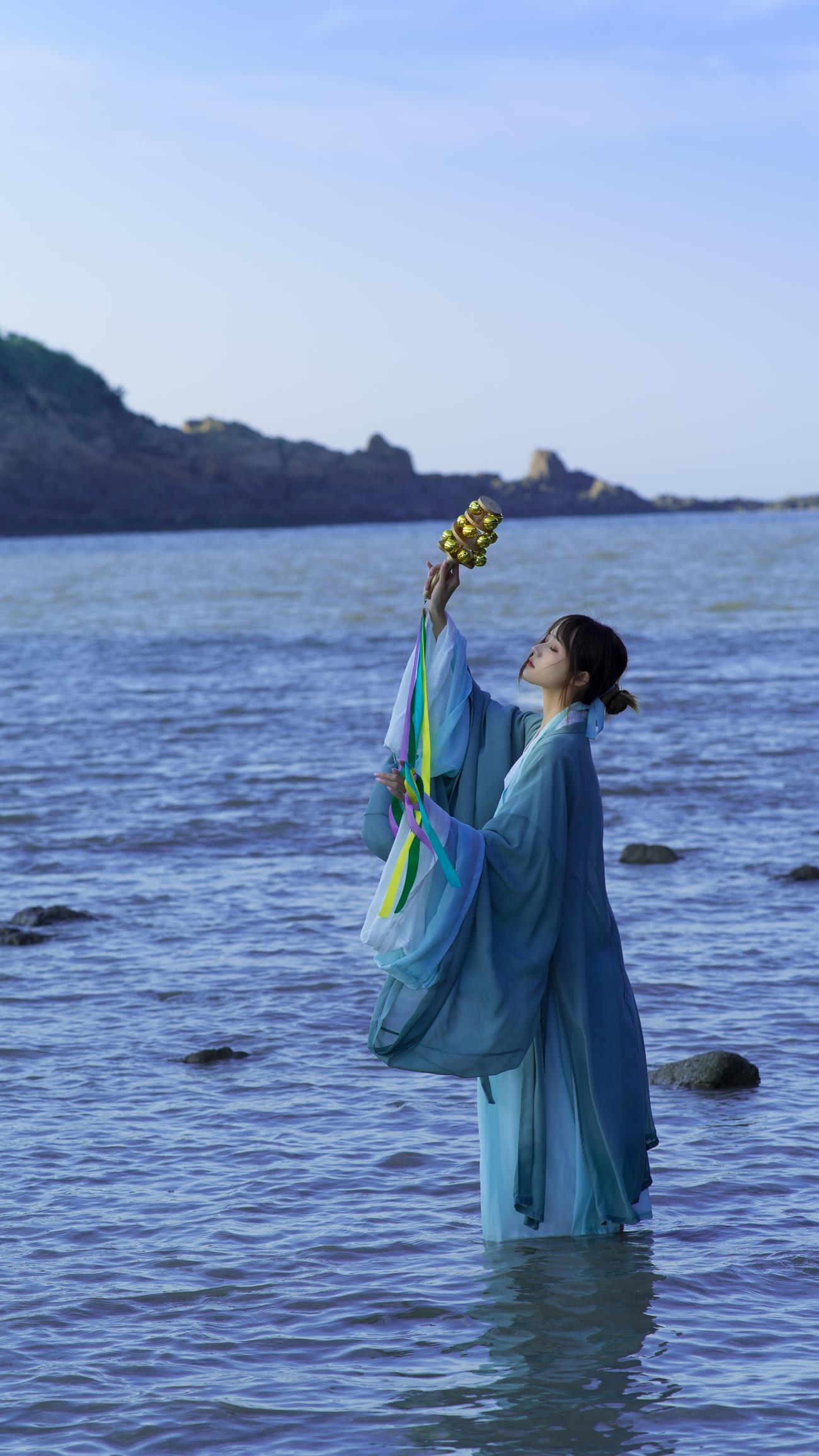 人气Coser@兔子Zzz不吃胡萝卜 无妄海[21P/265MB]