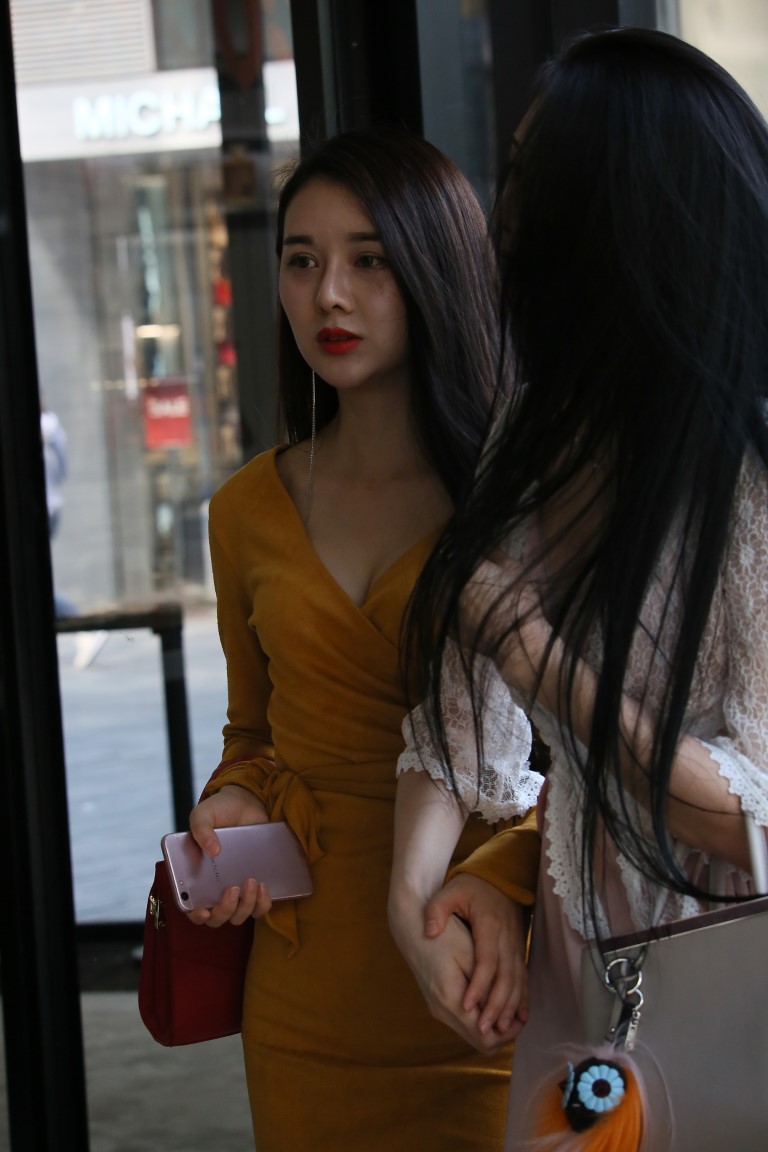 精选街拍作品 NO.4209 高级气质丝质裙[106P/142MB]插图5