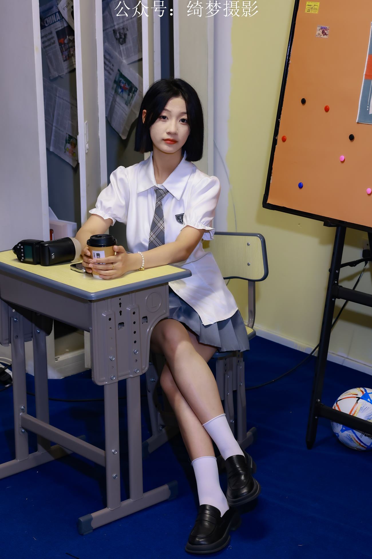 绮梦摄影 第010期 Light（花絮视频版）[265P/1V/9.93GB]插图2