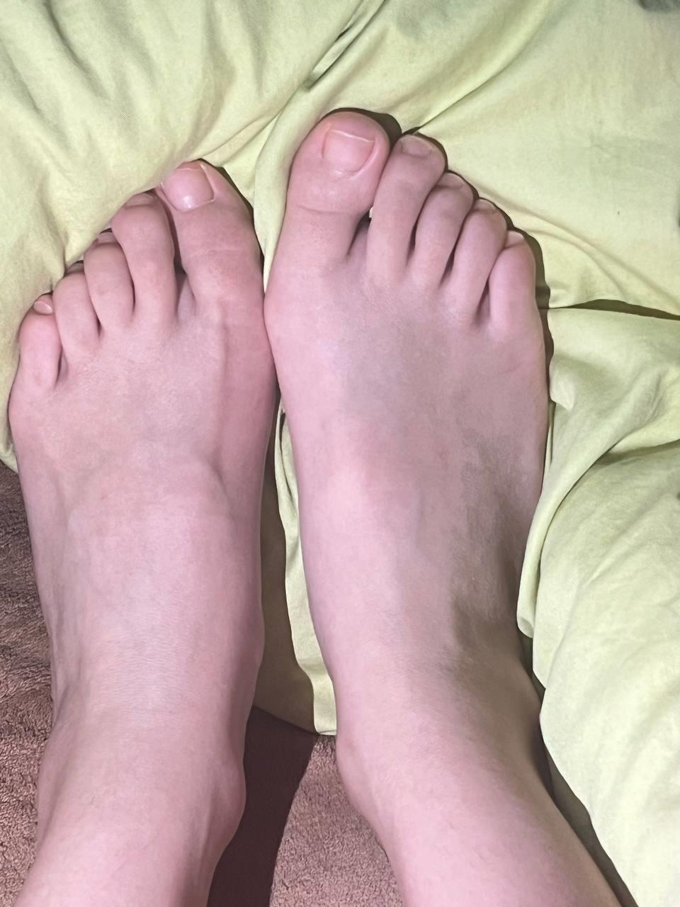 脚模面试脸足同框套路系列-078-高颜值红白脚[4P/5V/71MB]插图2