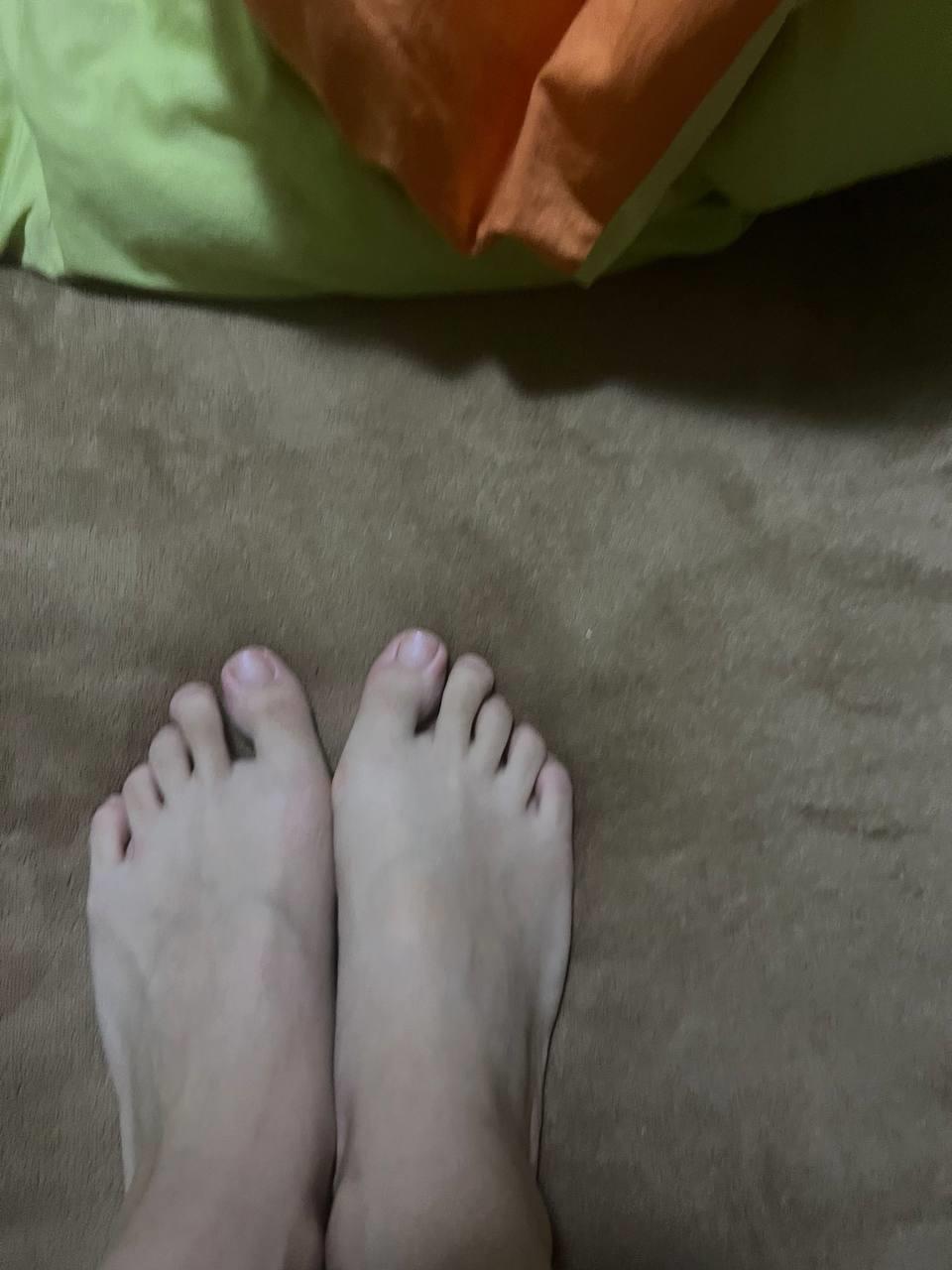 脚模面试脸足同框套路系列-078-高颜值红白脚[4P/5V/71MB]插图4