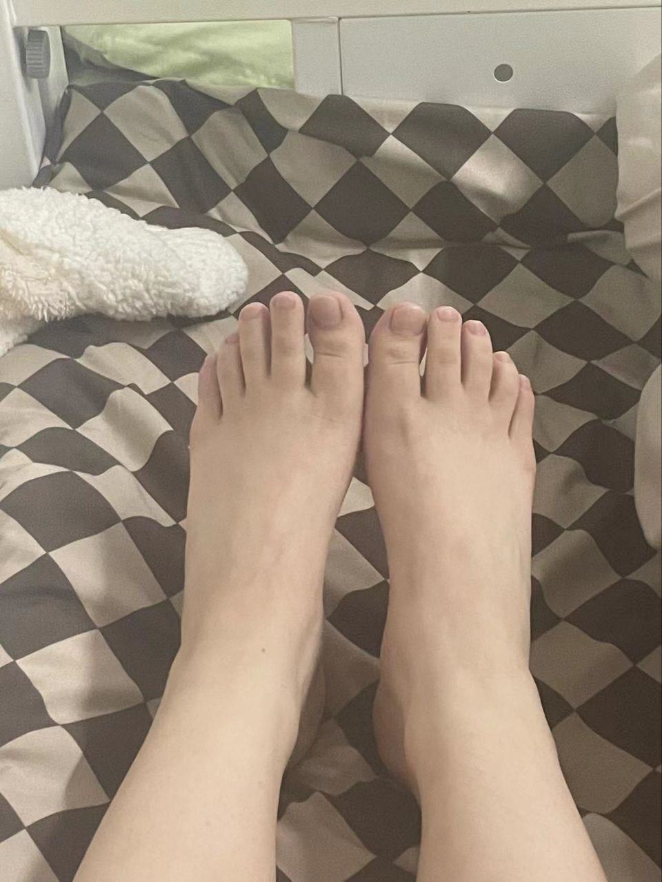 脚模面试脸足同框套路系列-077-非长期 金发妹[5P/2V/28MB]插图1