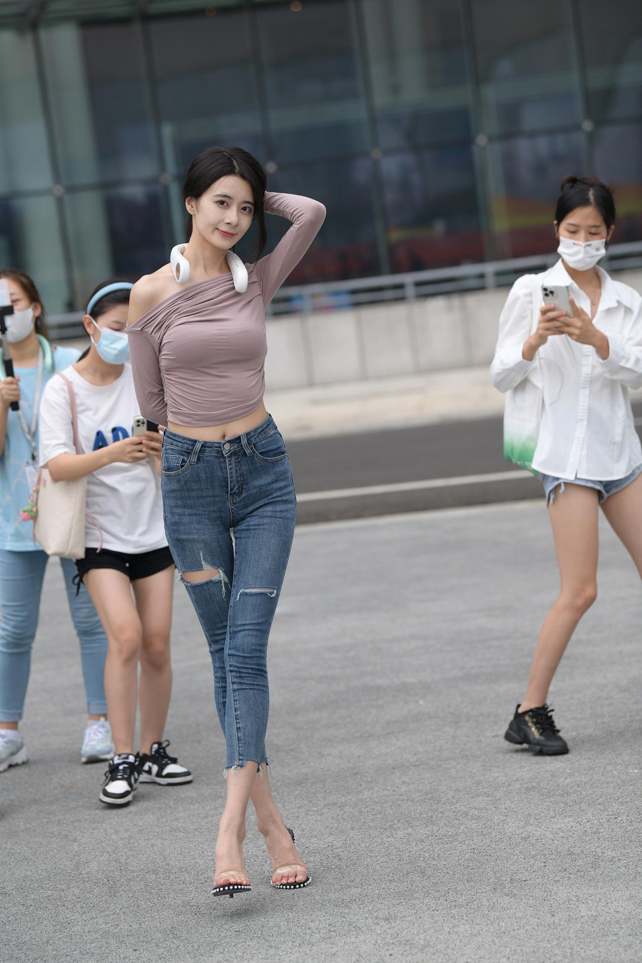 精选街拍作品 NO.4359 牛仔裤魅力百搭[138P/376MB]插图4